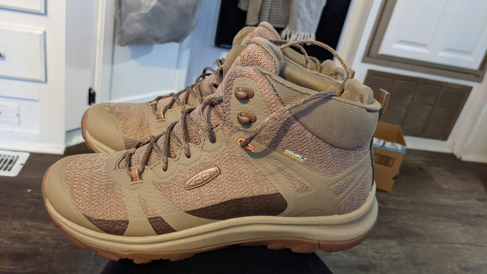 KEEN Women's Terradora 2 Waterproof Mid Height Hiking Boots customer photo 2