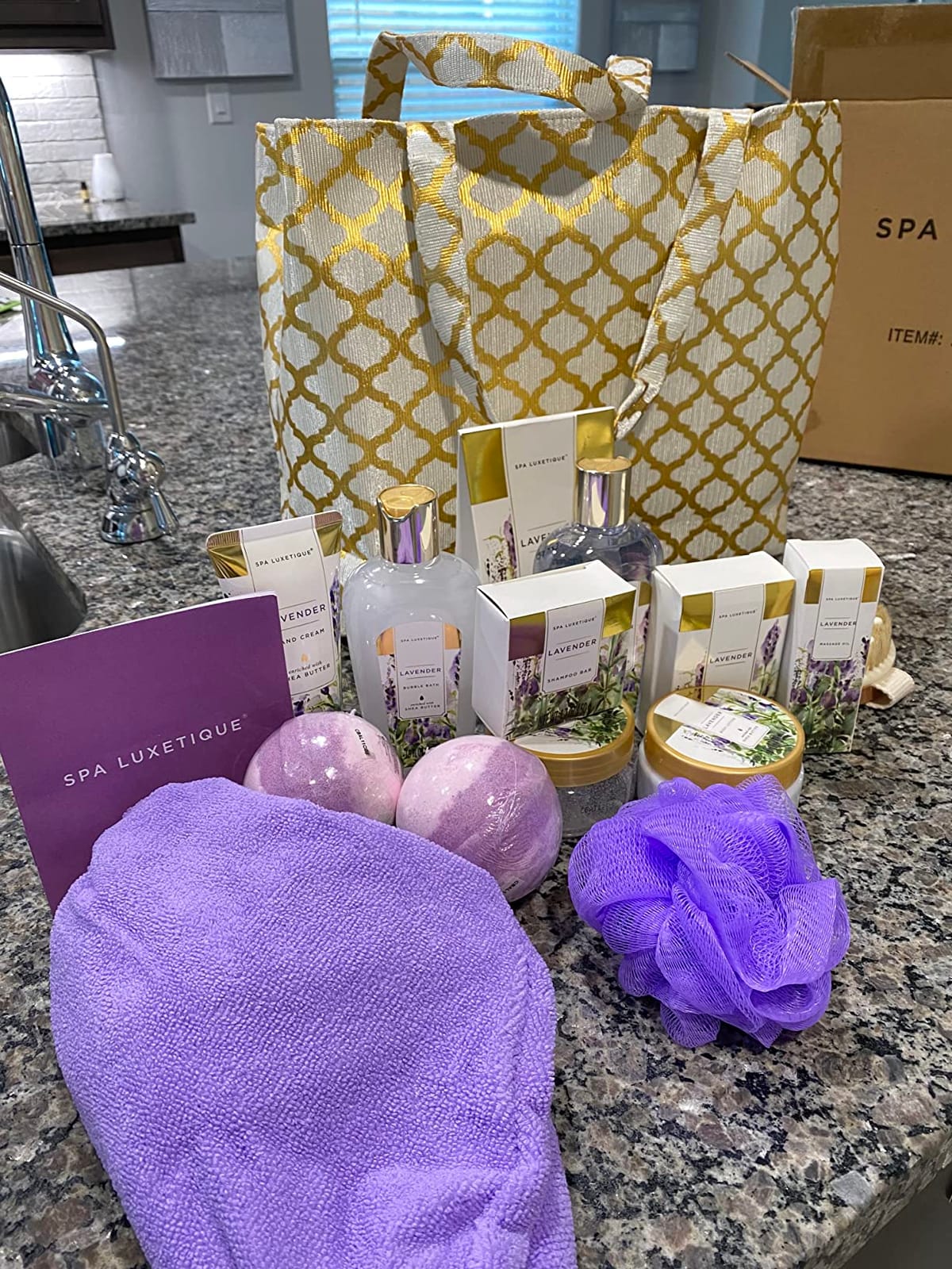 Spa Luxetique Spa Baskets for Women Gift, Womens Spa Gift Baskets, 15pcs Rose Spa Sets, Spa Kit Includes Body Oil, Bubble Bath, Bath Sets for Women, Mothers Day Gifts customer photo 2