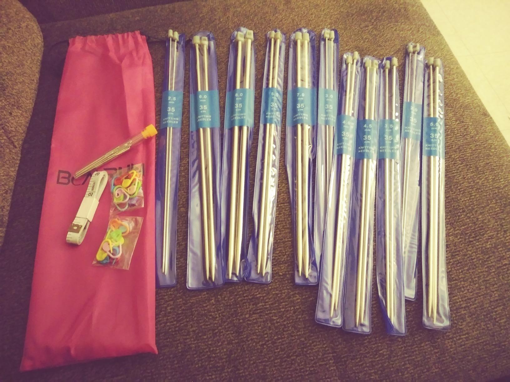 Knitting Needle Set, BCMRUN 22PCS 2mm(B)-8mm(L) Straight Single Pointed Stainless Steel Sweater Needles Set(11Pair-11 Size,9.8 inch) with Locking Stitch Makers Large-Eye Needles Measure Tape (25CM) customer photo 1