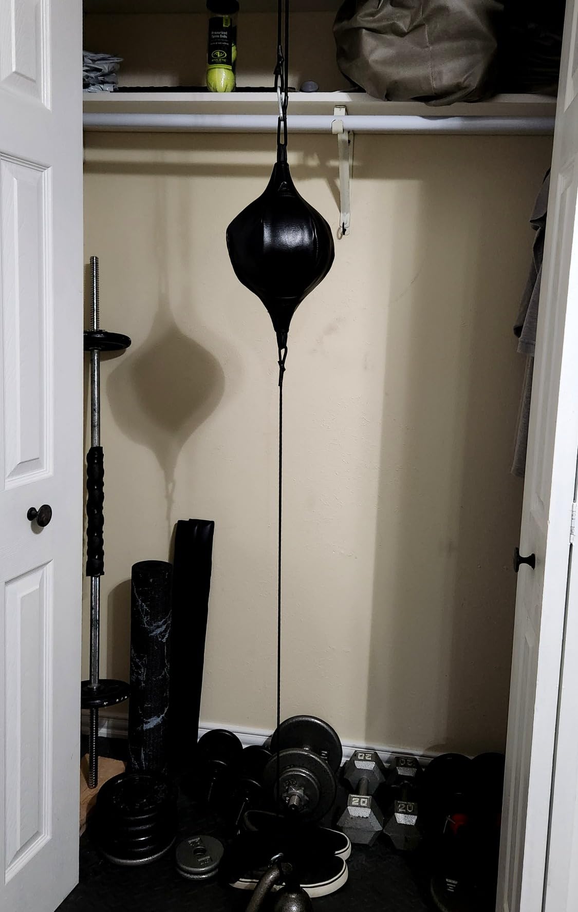 TOCO FREIDO Double End Punching Ball, Speed Bag with Difficulty Levels Boxing Reflex Ball with Headband, Perfect for Reaction, Agility, and Hand Eye Coordination Training customer photo 2
