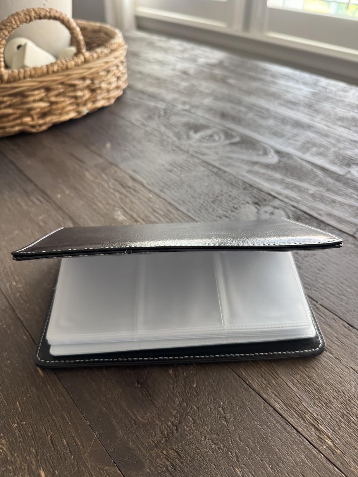 Sooez Leather Professional Business Card Book Holder Organizer for 240 Card customer photo 1