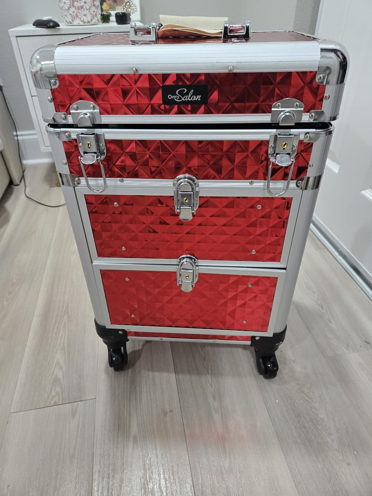 mefeir Aluminum Rolling Makeup Train Case, Portable Makeup Organizer Suitcase, Cosmetic Storage Box, Travel Beauty Luggage Trolley Lockable w/4 Removable Wheels & 2 Sliding Drawers (Black) customer photo 2