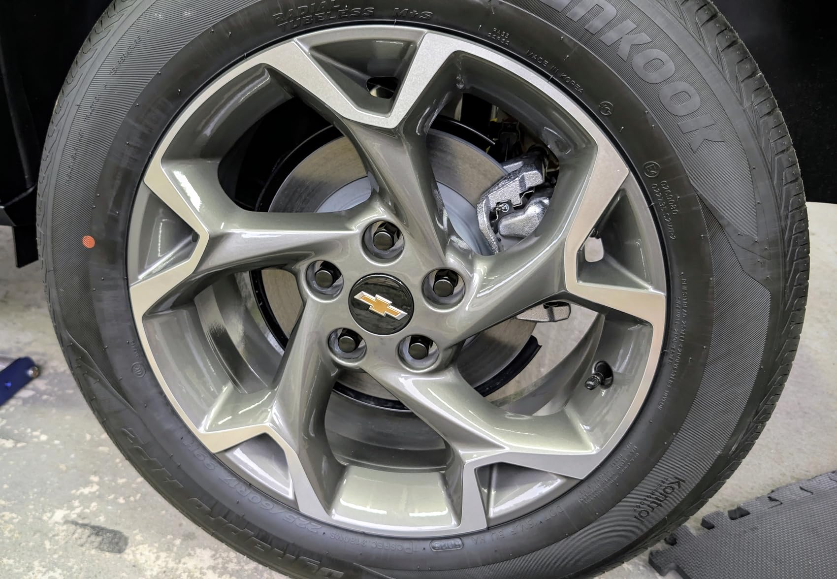 MIKKUPPA M12x1.5 Lug Nuts, Replacement for Ford Honda Aftermarket Wheel customer photo 2