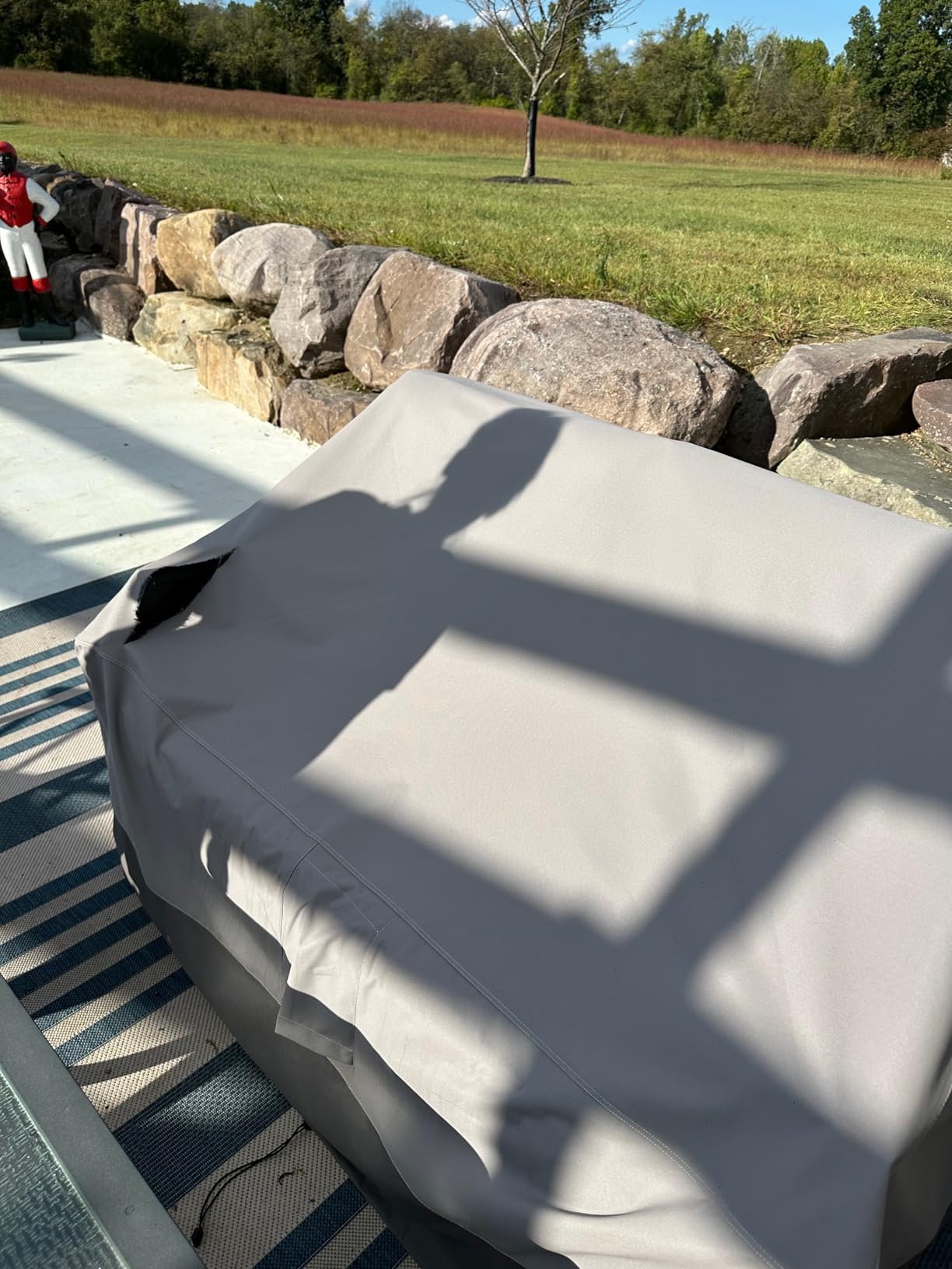 Easy-Going Heavy Duty Outdoor Loveseat Cover, 58Wx32.5Dx31H inch customer photo 1