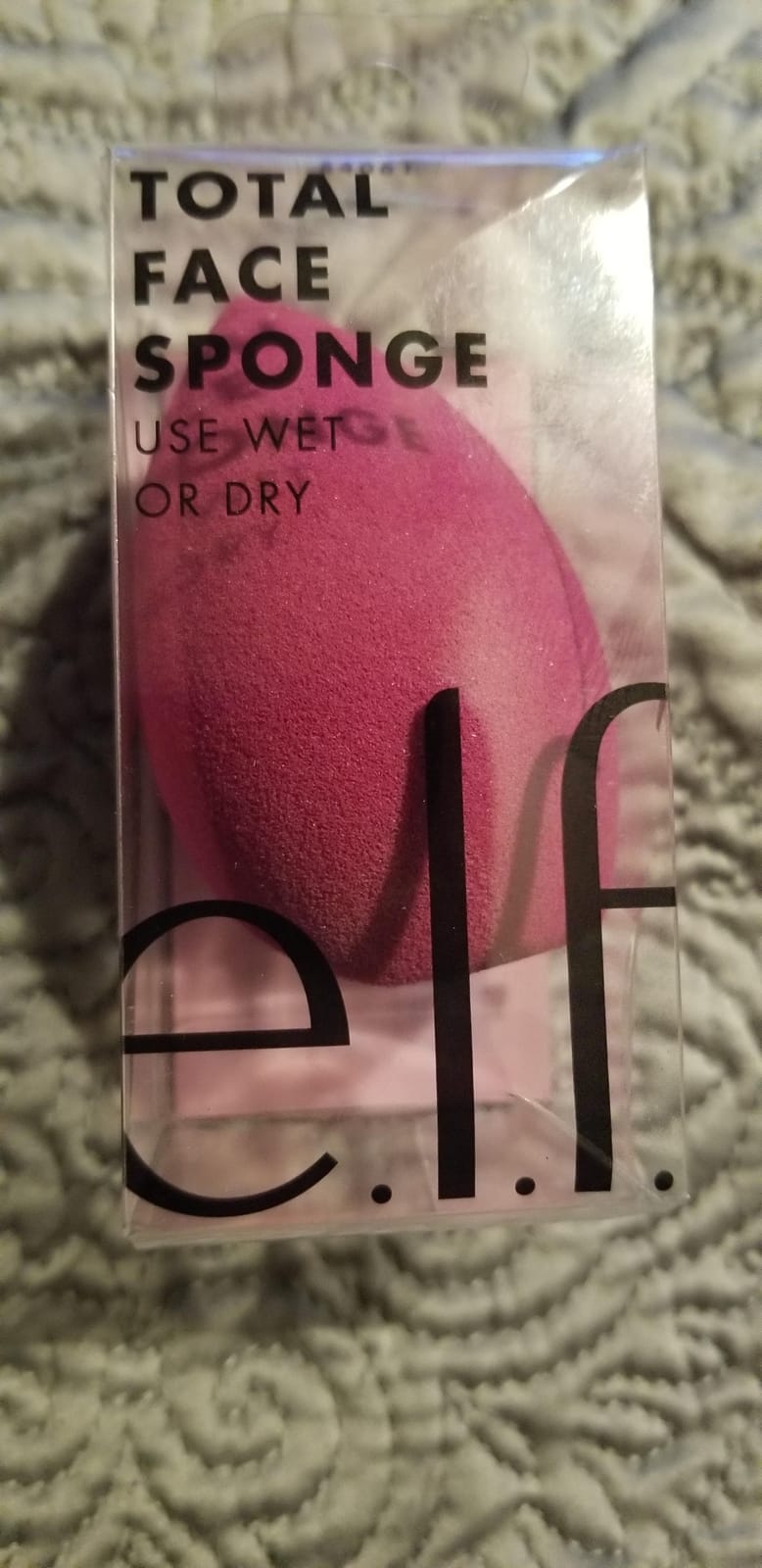 e.l.f. Total Face Blending Sponge, Latex-Free Makeup Sponge With Angled & Rounded Sides For Concealer, Foundation & more, Vegan & Cruelty-Free customer photo 2