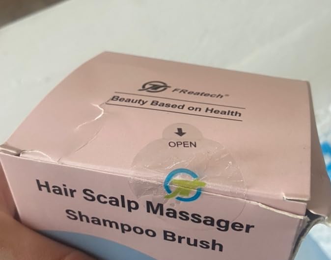 FREATECH Scalp Scrubber Scalp Massager Hair Growth, Shower Shampoo Brush with Silicone Bristles for Dandruff Removal and Hair Care, Wet & Dry Hair Massager Scalp Exfoliator for Men Women Kids，Black customer photo 2