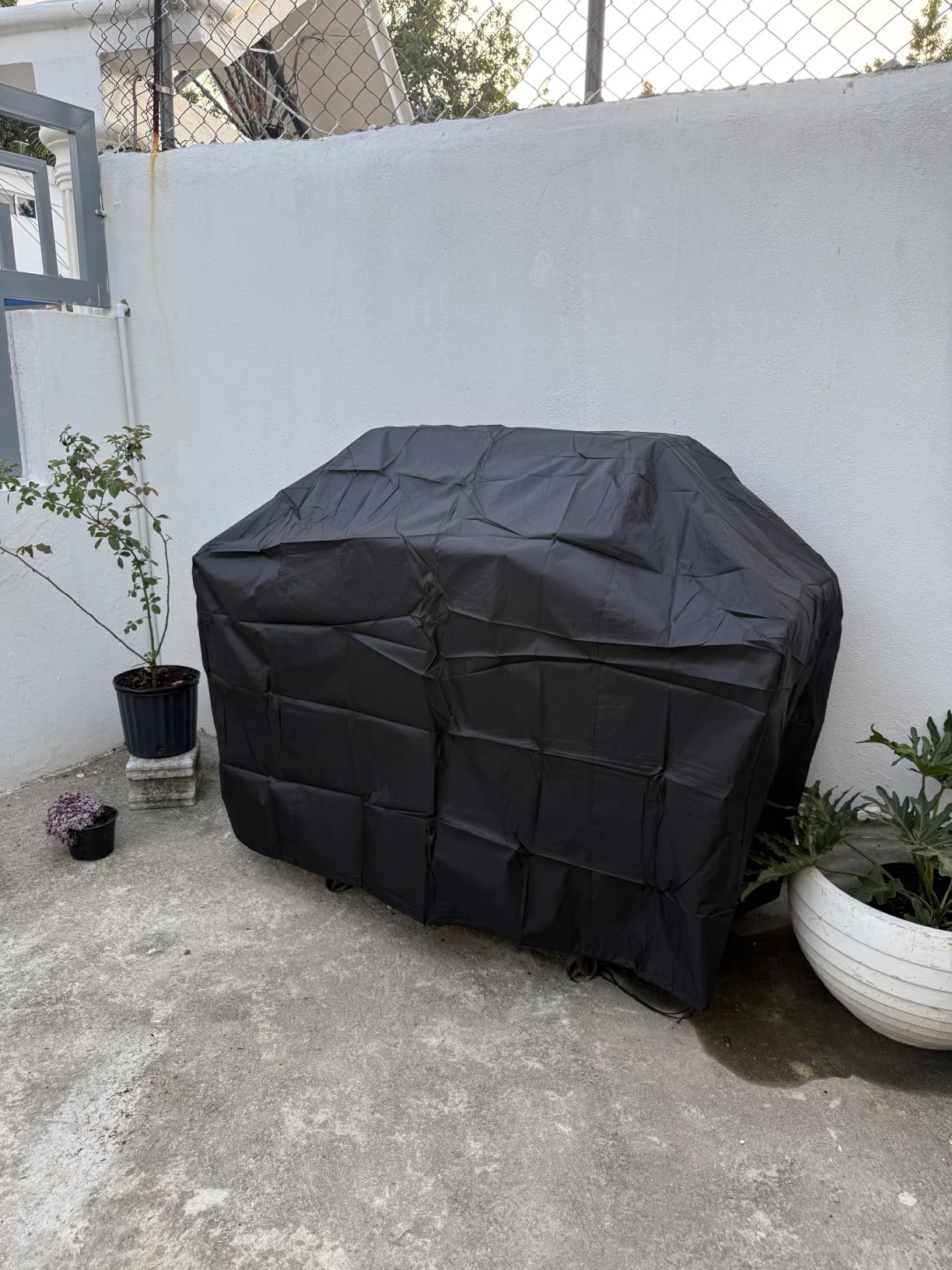 i COVER Grill Cover, 58 inch BBQ Grill Cover for Outdoor Grill, Anti-UV & Fade Resistant Gas Grill Cover, Waterproof Barbecue Grill Covers for Weber, Char-Broil, Nexgrill and More, Black customer photo 2