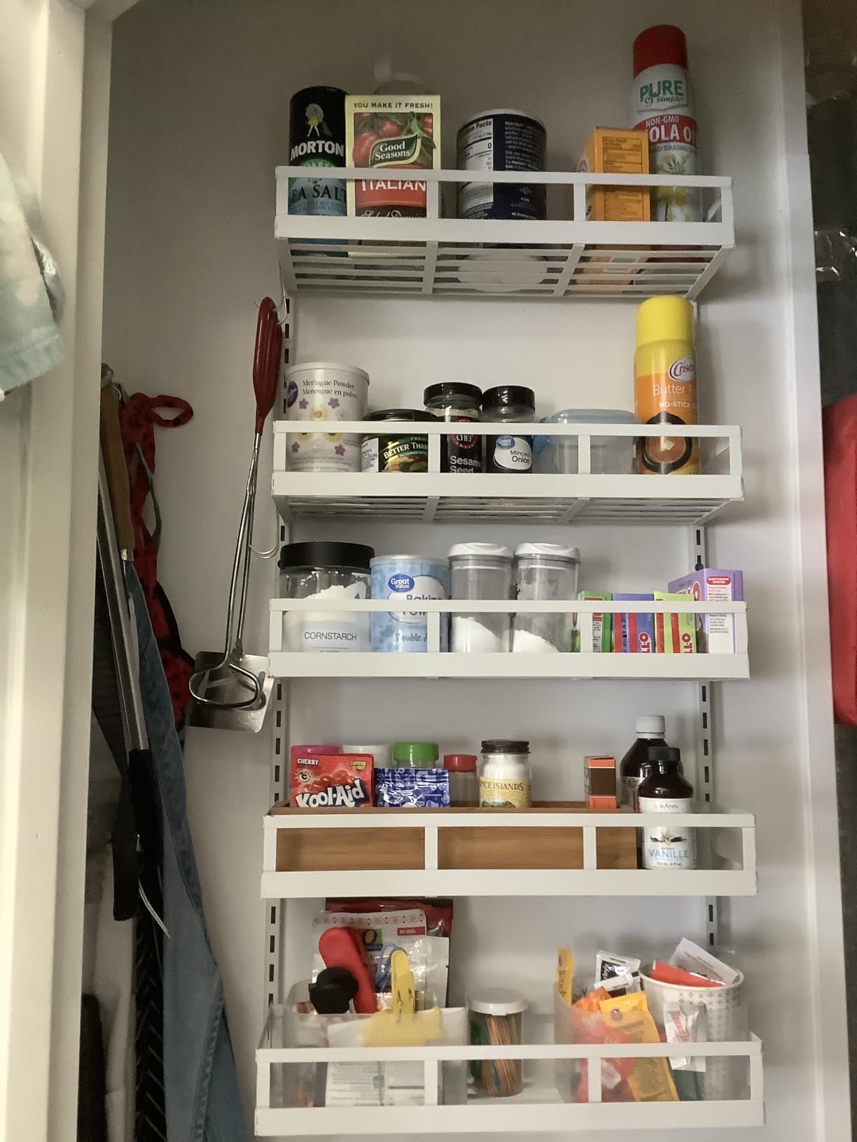 X-cosrack Wall Mount Spice Rack Organizer 5 Tier Height-Adjustable Hanging Spice Shelf Storage for Kitchen Pantry Cabinet, Dual-Use Seasoning Holder Rack with Hooks, Black-Patented customer photo 1