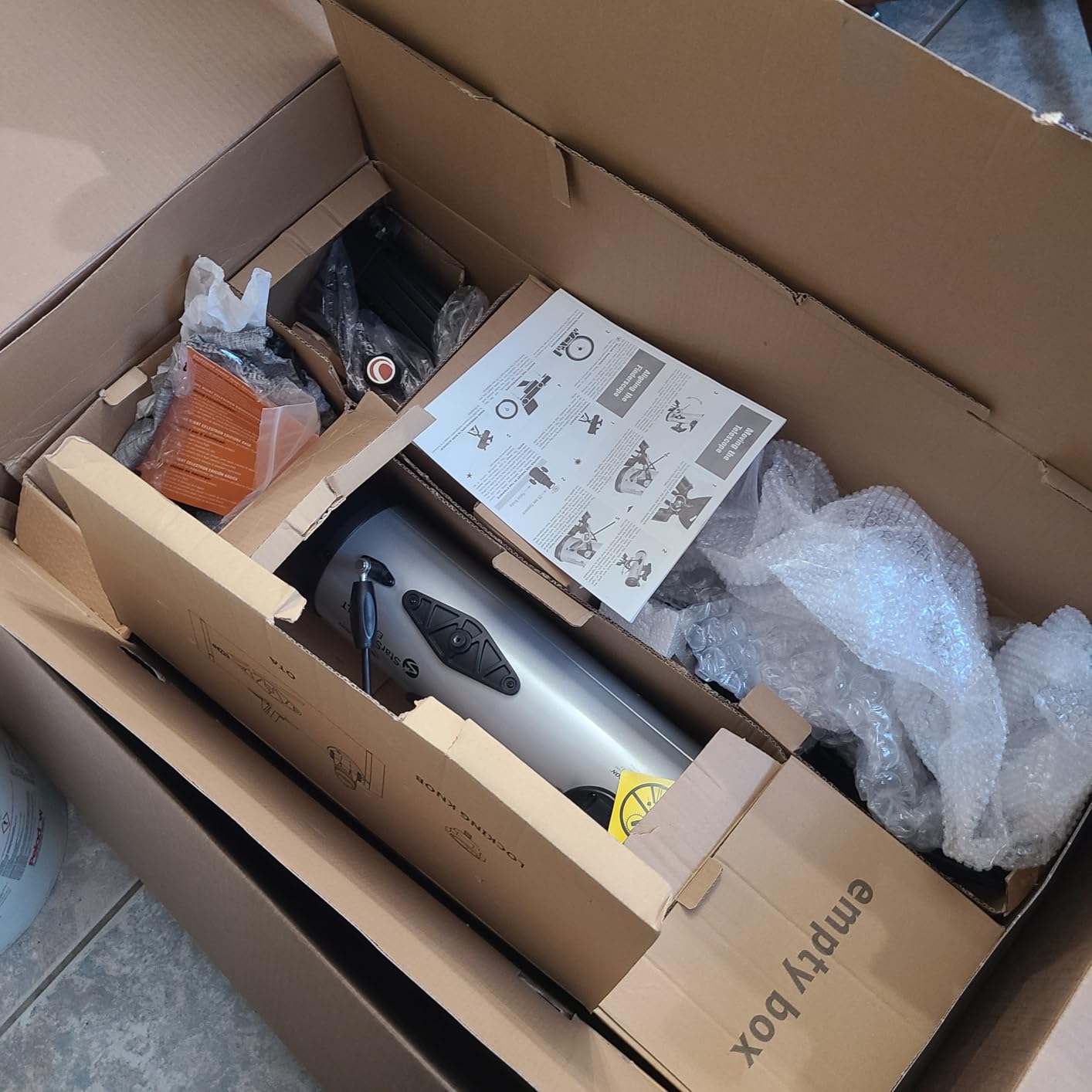 Celestron StarSense Explorer LT 114AZ Newtonian Smartphone Guided Telescope customer photo 1