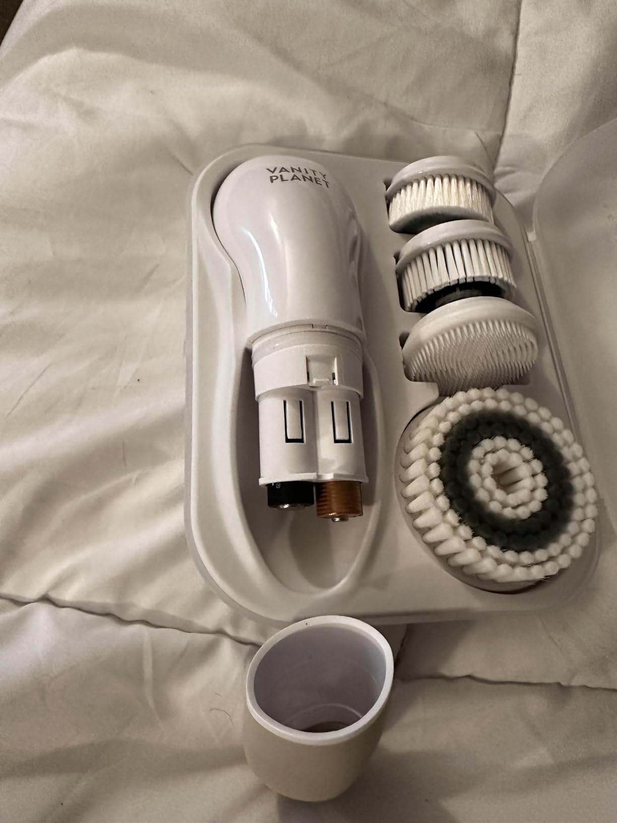 Vanity Planet Raedia Facial Cleansing Brush - Electric Facial Cleansing Brush with 4 Exfoliating Brush Heads - Waterproof, Handheld, Lightweight for Face Scrubber and Exfoliating Face - Warm Grey customer photo 1