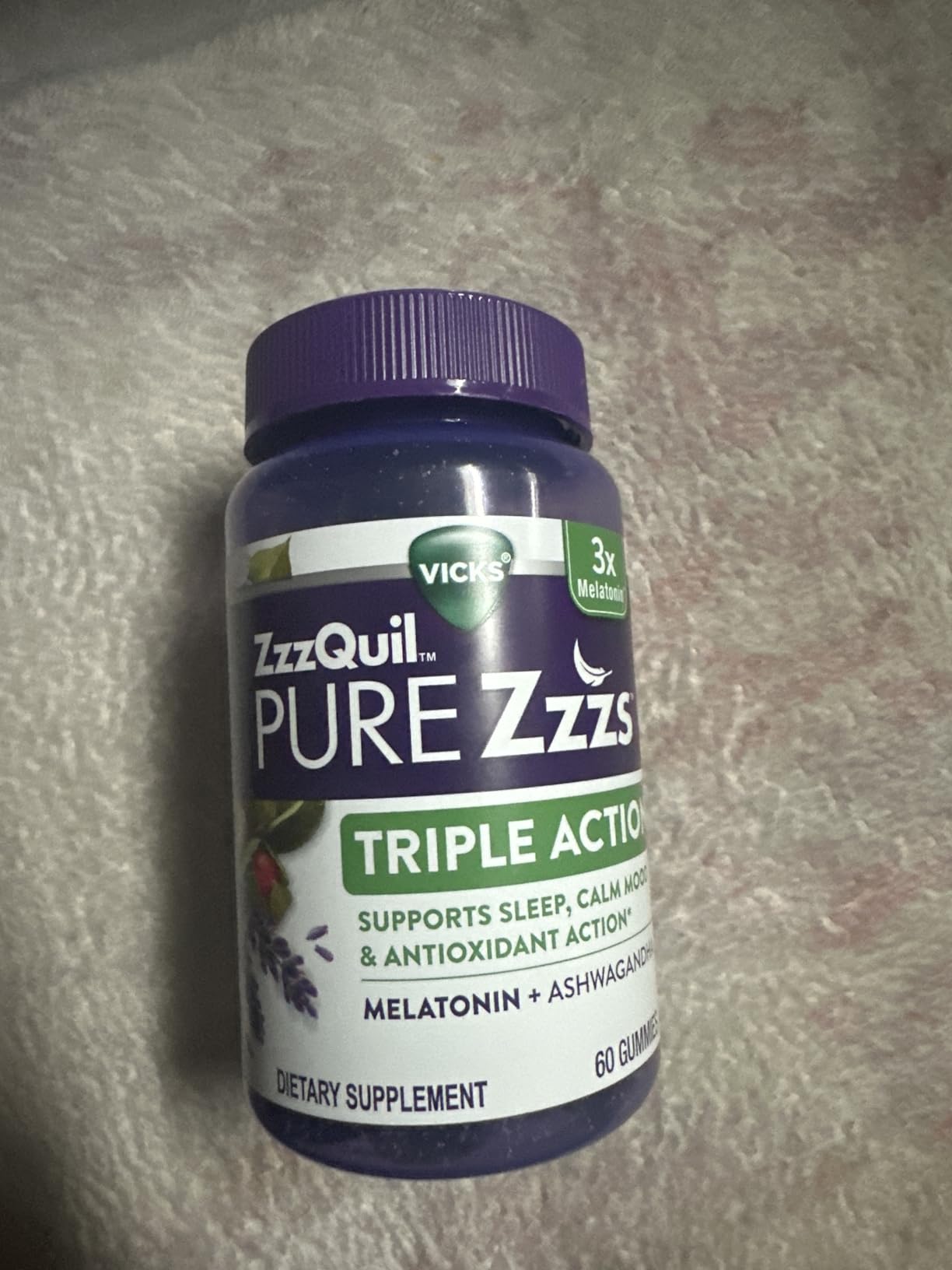 ZzzQuil PURE Zzzs Triple Action, Melatonin Gummies, Melatonin 6mg, 3X Melatonin, Sleep Aid with Ashwagandha, Calm Mood, Antioxidant Action, Sleep Aids for Adults, 60 Sleep Gummies customer photo 1