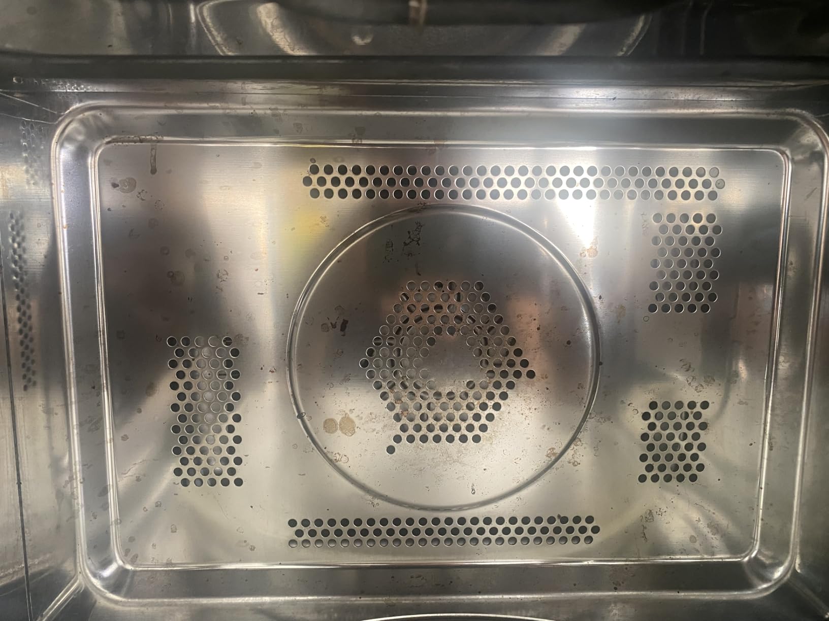TOSHIBA 4-in-1 Microwave Oven with Air Fryer Combo, 1.5 Cu.Ft, 1000W | Smart Sensor, Convection, Mute Function, Position Memory Turntable, Countertop Use, Silver customer photo 1