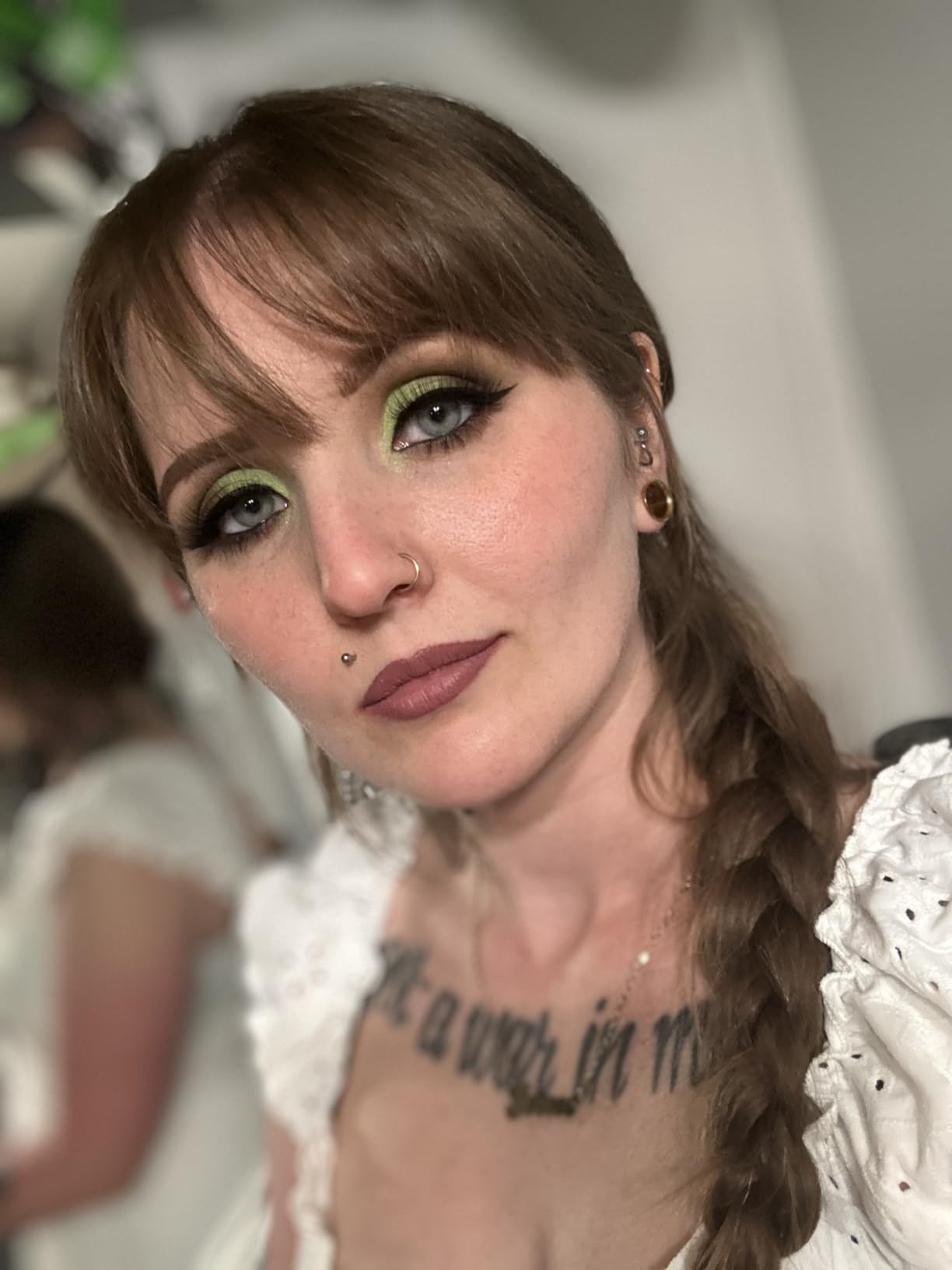 Magnetic Eyelashes with Magnetic Eyeliner Kit -Upgraded 3D Magnetic Eyelashes Kit with Tweezers & 2 Tubes of Magnetic Eyeliner, Reusable, Easy to Wear, No Glue (10 Pairs) customer photo 1