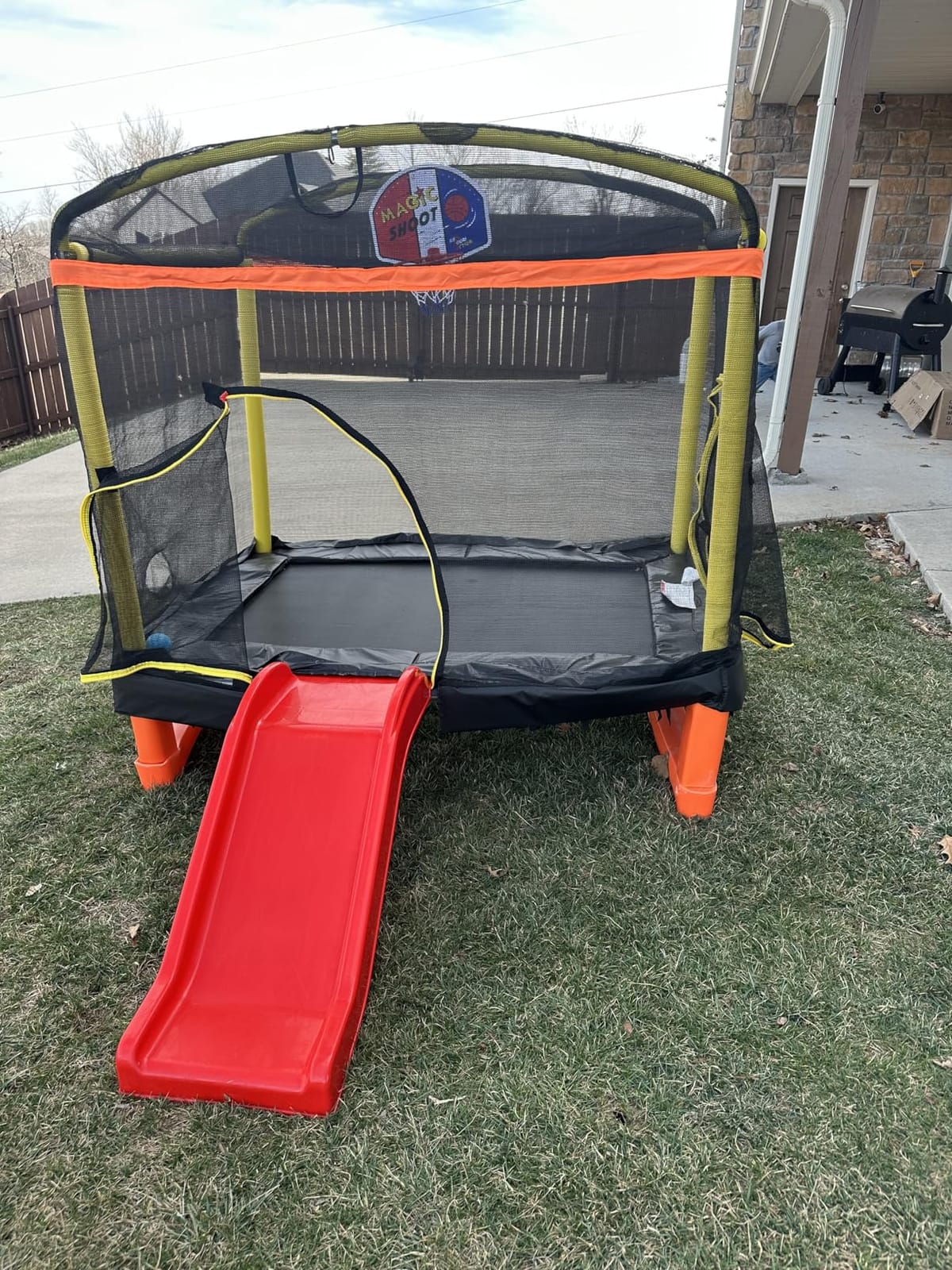 LANGXUN 6.5Ft 7-in-1 Rectangle Trampoline for Kids Age 1-10 customer photo 1