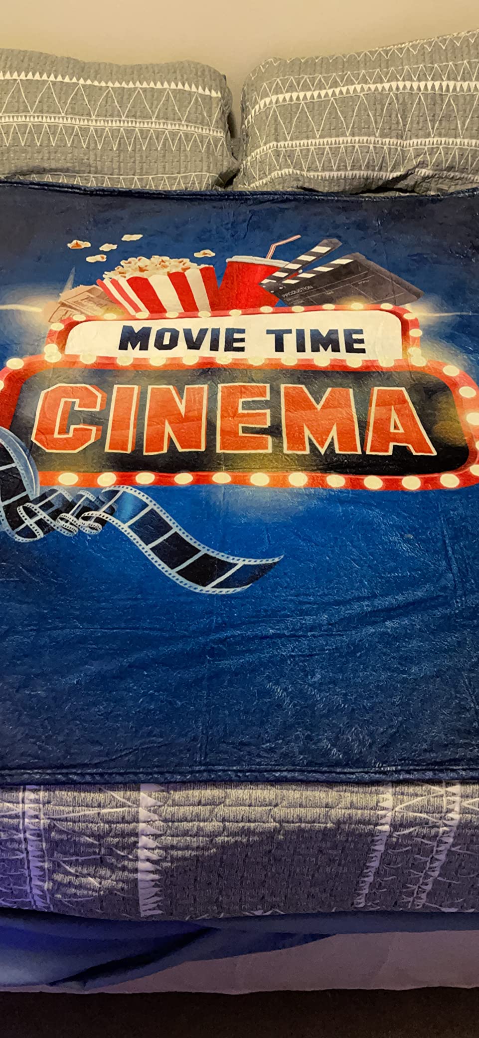 Jekeno Movie Gifts Blanket Clapperboard Throw Blanket | 50x60 Inch Flannel Movie Clapperboard Blanket Gifts for Film Lovers Birthday Christmas customer photo 2