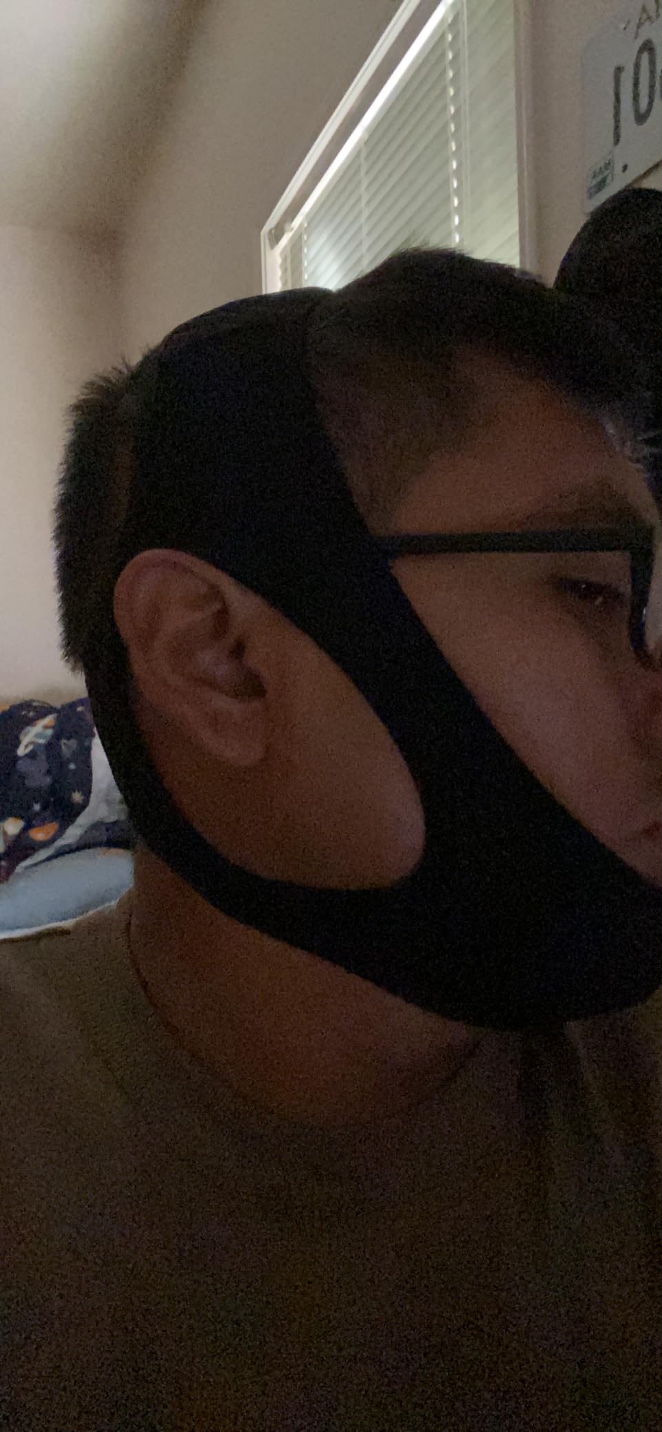 Anti Snore Chin Strap [Upgraded], Vosaro Snoring Solution Effective Anti Snore Device, Adjustable and Breathable Stop Snoring Head Band for Men Women, Black customer photo 1