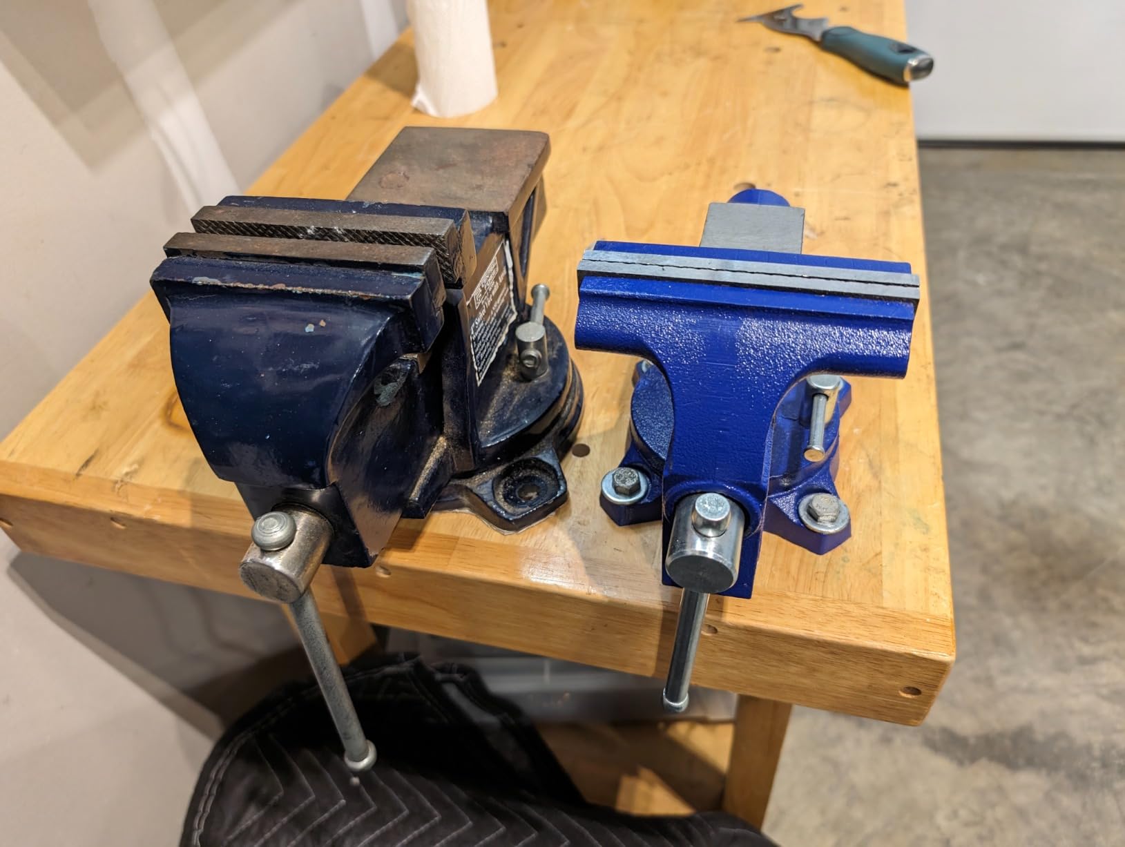 WORKPRO Bench Vise, 4-1/2