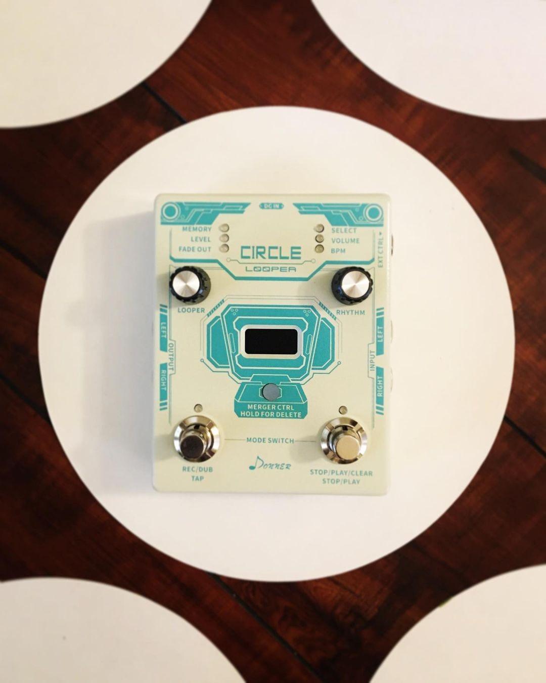 Donner Circle Looper Pedal Drum Machine, 2 in 1 Drum Looper Stereo Guitar Loop Pedals, 40 Slots 160 mins Loop with 110 Drum Grooves, Tap Tempo, Fade Out customer photo 1