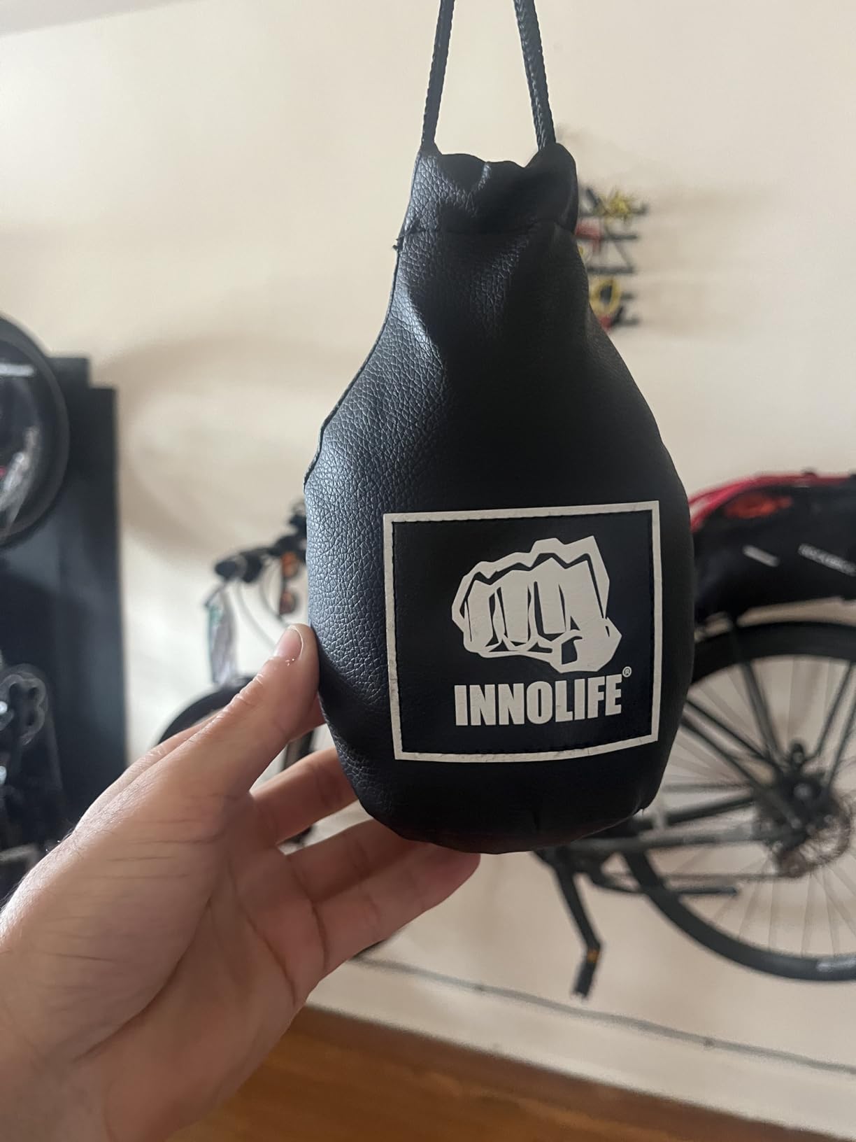 INNOLIFE Boxing Slip Bag, Boxing Dodge Hide Speed Bag Maize Ball Leather Ball for Reflex Training, Boxing, Kickboxing, MMA Pendulum Training customer photo 1
