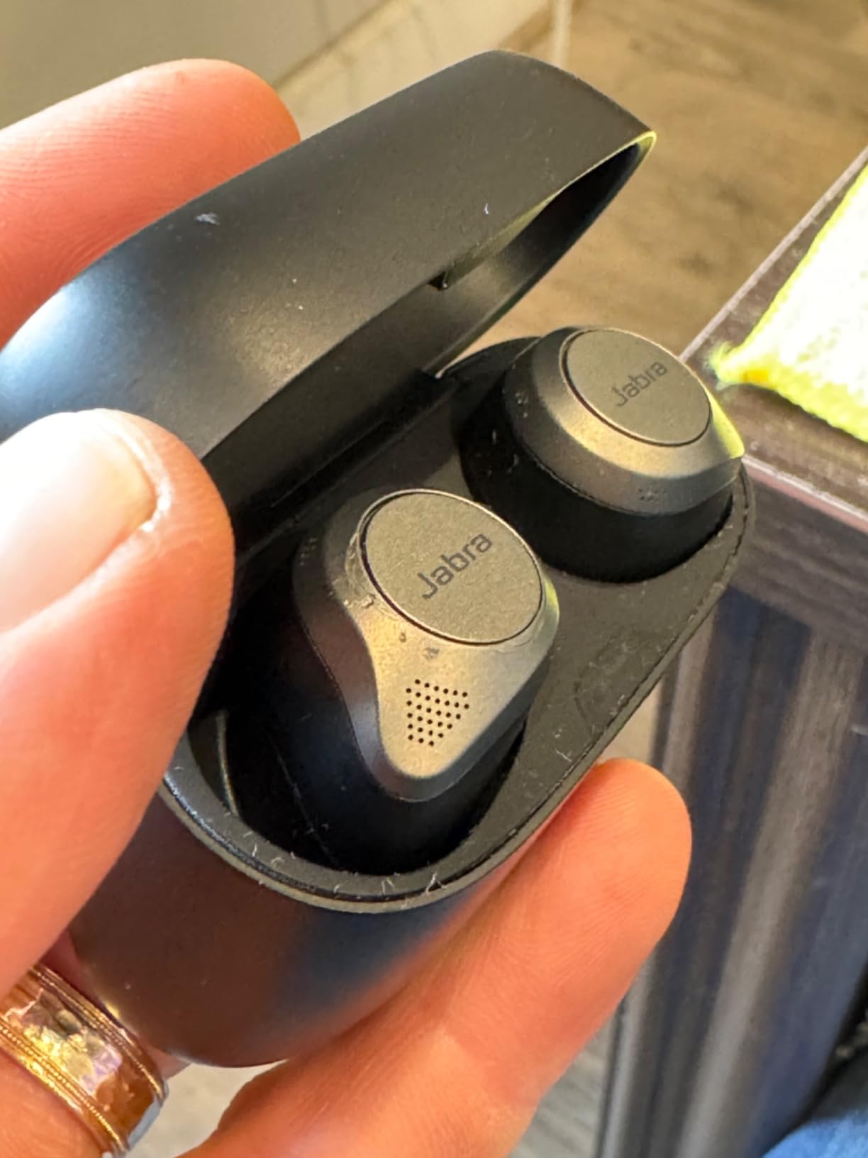 Jabra Elite 85t - Titanium Black Wireless Active Noise Cancelling Earbuds customer photo 1