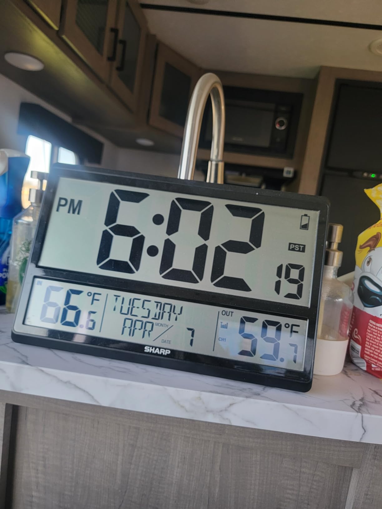 Sharp Atomic Clock with 4-Inch Display, Outdoor Sensor, Battery Powered customer photo 2