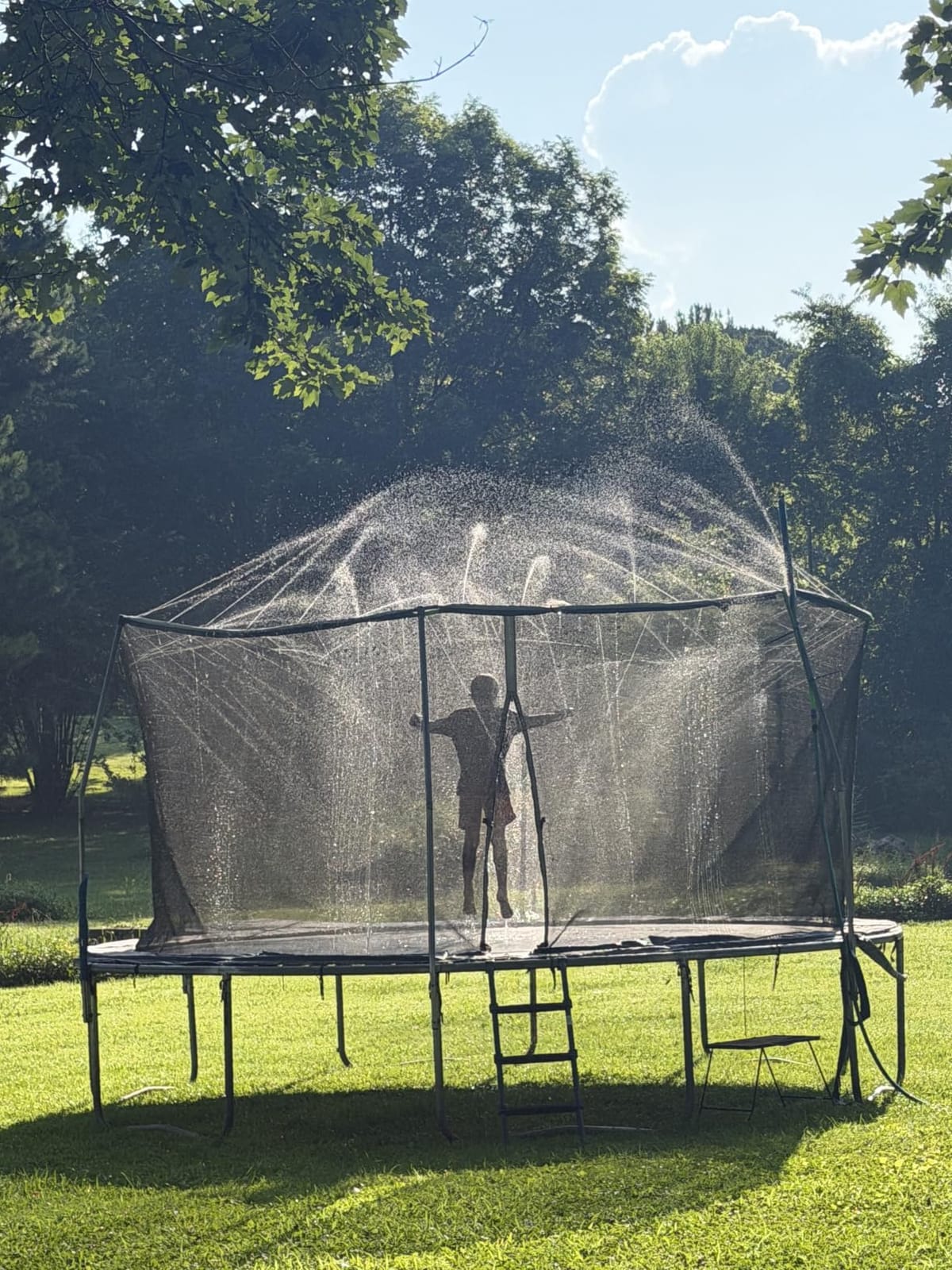 Jasonwell Trampoline Sprinkler Kids Outdside: Trampoline Accessories Waterpark Tropical Party Summer Outdoor Fun Water Games Toys Sprinklers Backyard Water Park Activity Toy for Kids Boys Girls (39FT) customer photo 2