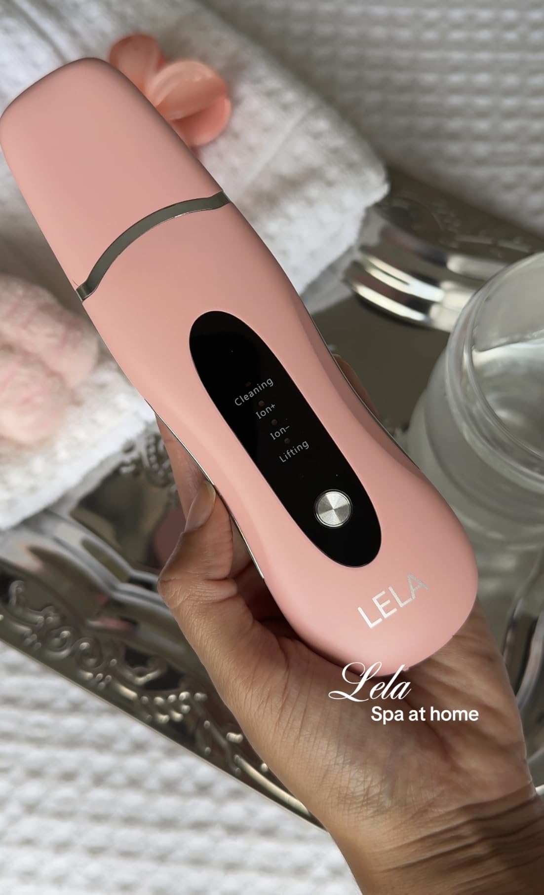 Spa Sciences - LELA - 4-in-1 Sonic Facial Spatula customer photo 2