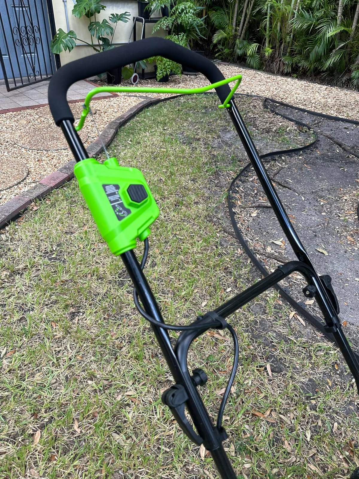 Greenworks 40V 19in Push Lawn Mower, 4.0 Ah Battery and Charger customer photo 1