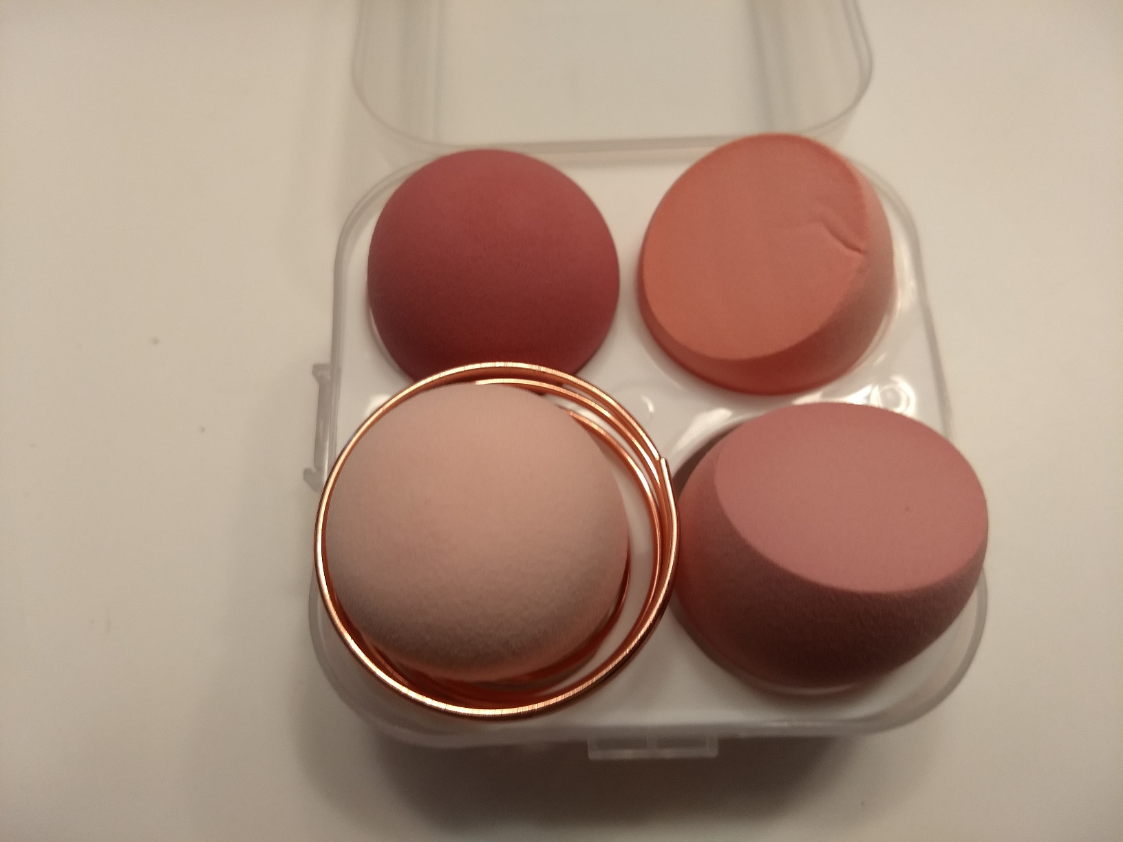 Makeup Sponges Set - Beauty sponges Blending Blenders with 1 Holder and Egg Case, Flawless for Cream, Powder and Liquid (Pink, 4Pcs+1Holder+ case) customer photo 2