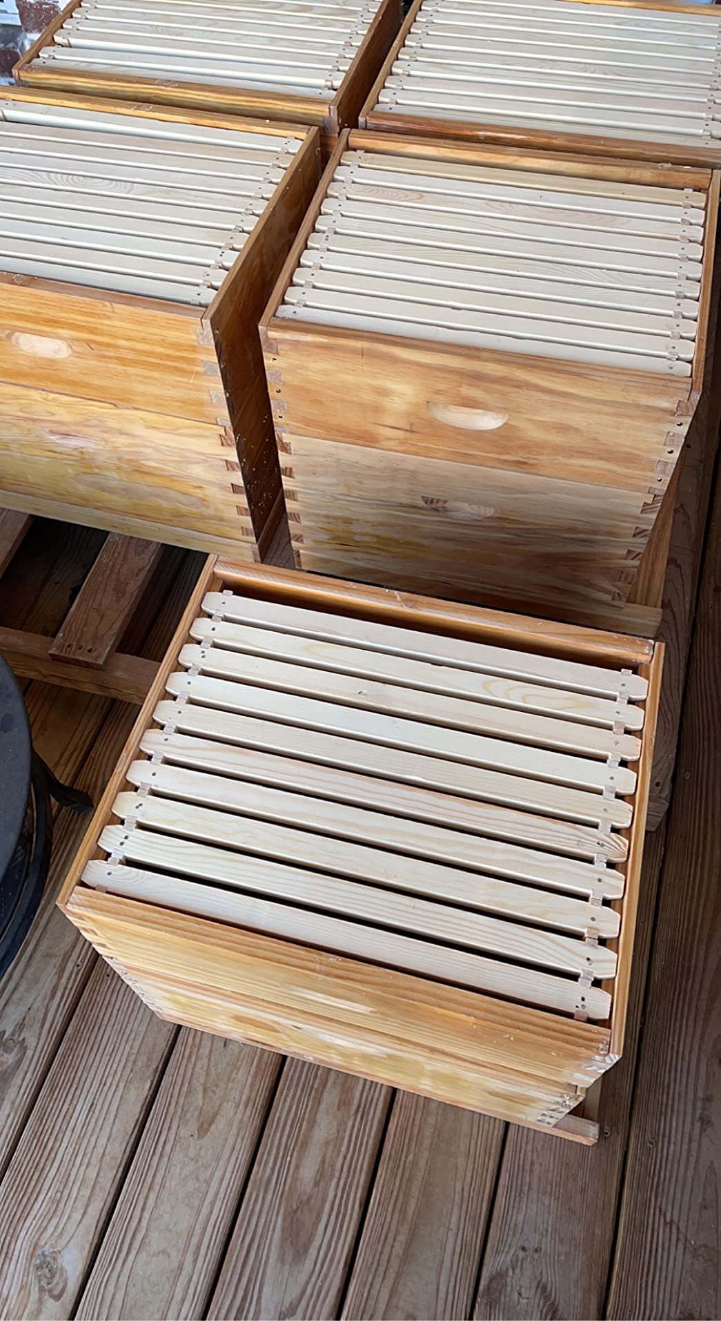 Honey Lake 10-Frame Beehives Starter Kit – Complete Langstroth Hive with 1 Deep Brood Box & 1 Medium Super, Beeswax-Coated, Includes Beehive Frames & Waxed Foundation Sheets customer photo 2