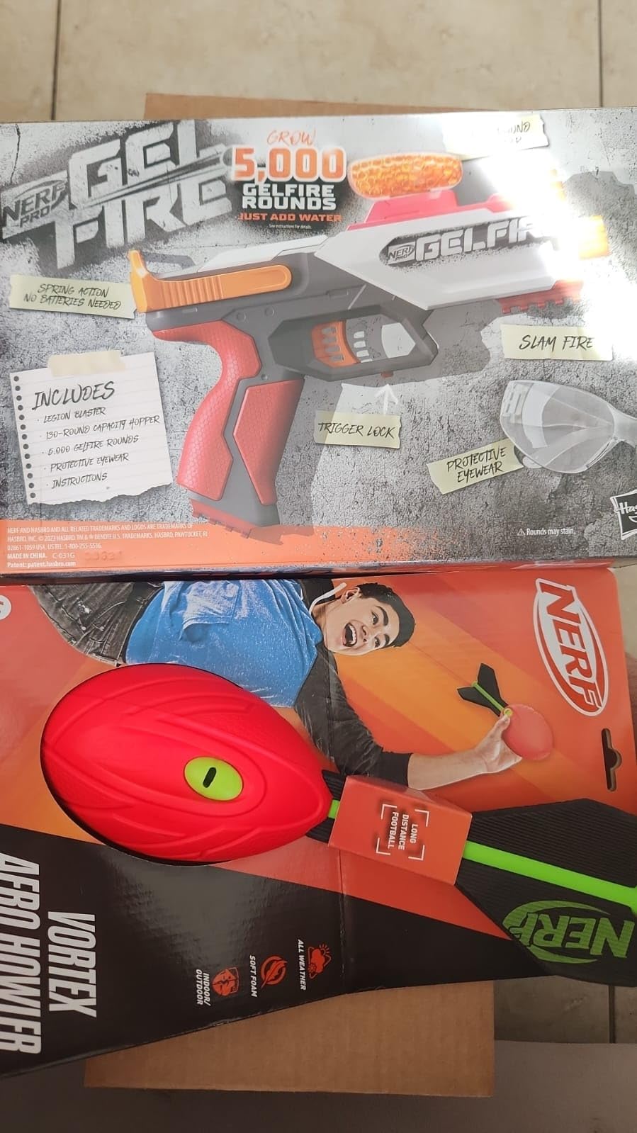 Nerf Vortex Aero Howler Neon Foam Ball, Classic Long-Distance Football, Flight-Optimizing Tail, Whistling Sound, Indoor & Outdoor Fun (Amazon Exclusive) customer photo 1