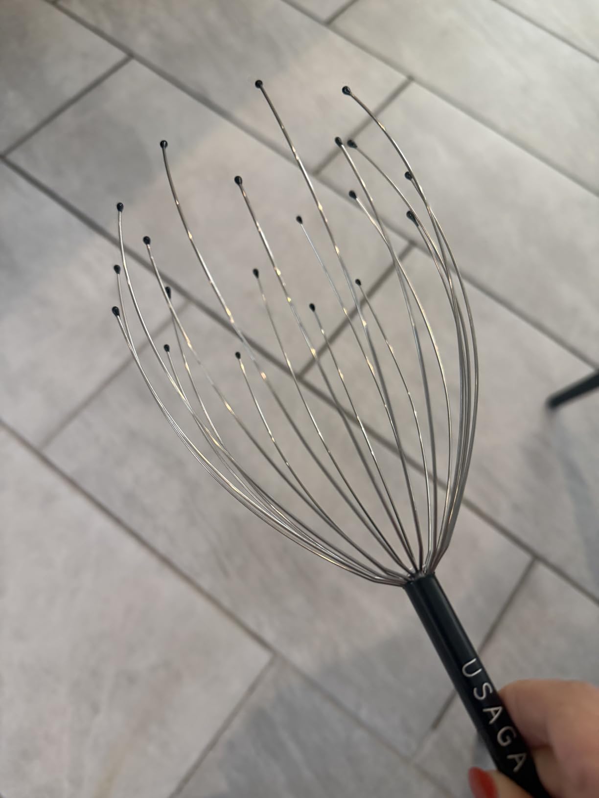 USAGA Head Massager Scalp Massager 20 Fingers Head Scratcher (Black&Black) customer photo 1