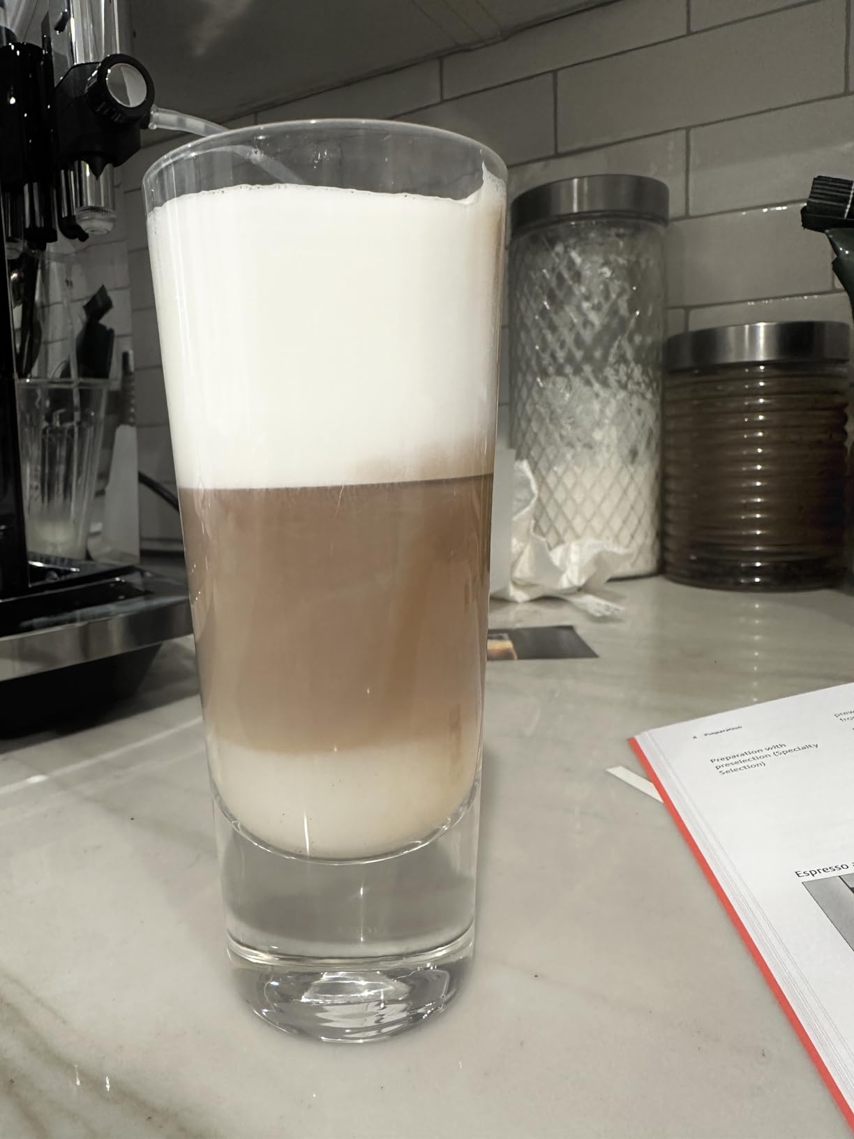 E8 Automatic Espresso Machine | Professional Aroma Grinder, Pulse Extraction Process, 2.8-Inch Display, Harmonious Design customer photo 1