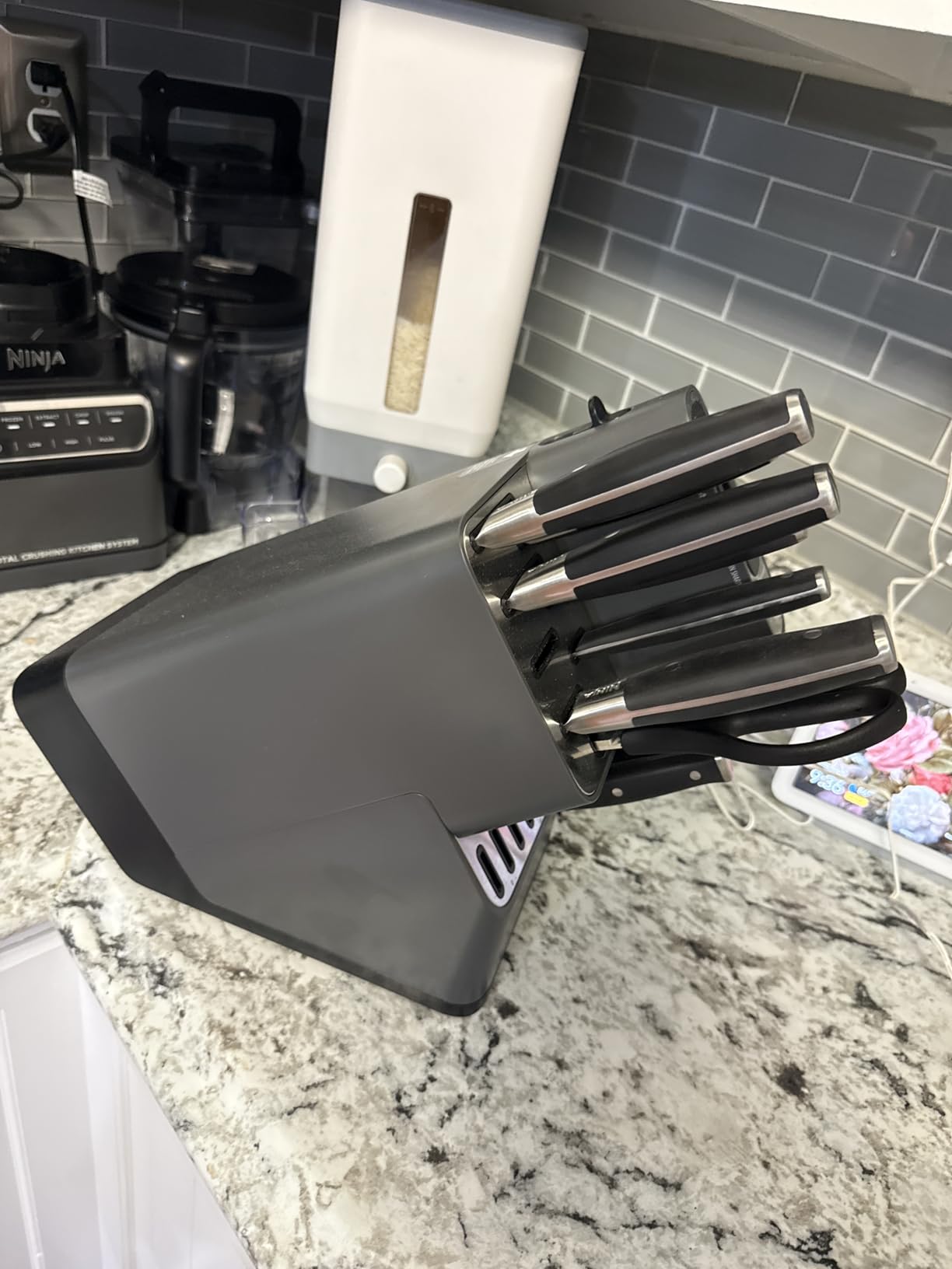 Ninja NeverDull 17-Pc Knife Block Set, Built-in Sharpener, Black, K32017 | Stays razor-sharp 10+ years. Rust-resistant German stainless steel blades customer photo 2