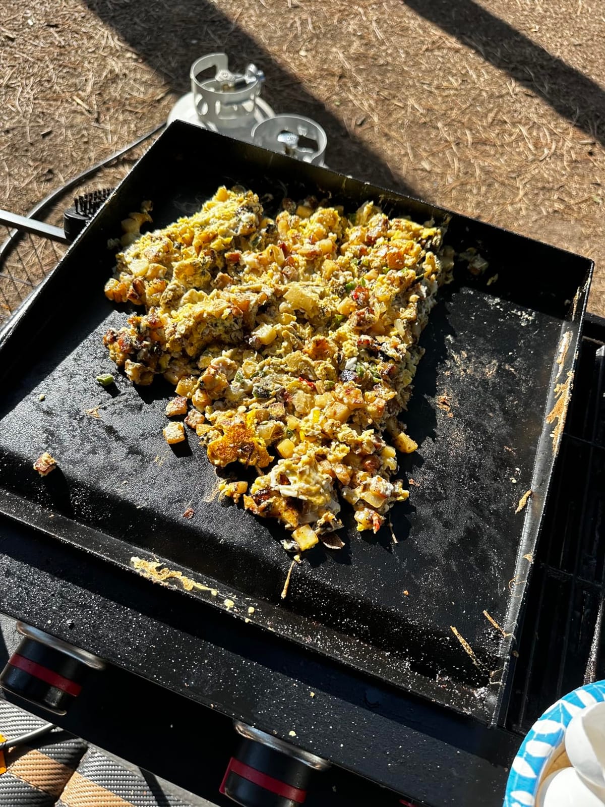 Royal Gourmet GD4002T 4-Burner Tailgater Grill and Griddle Combo customer photo 2