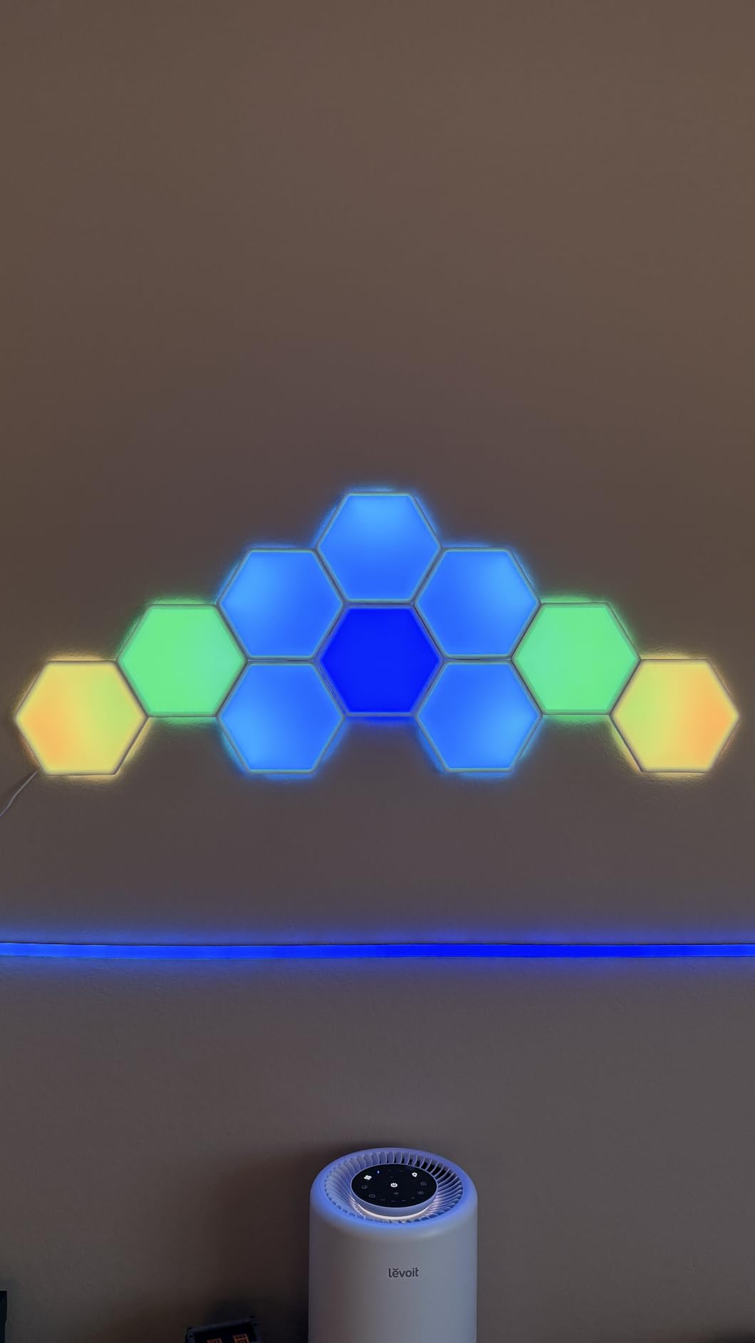 Govee Glide Hexa Light Panels, RGBIC Hexagon LED Wall Lights, 10 Pack customer photo 2