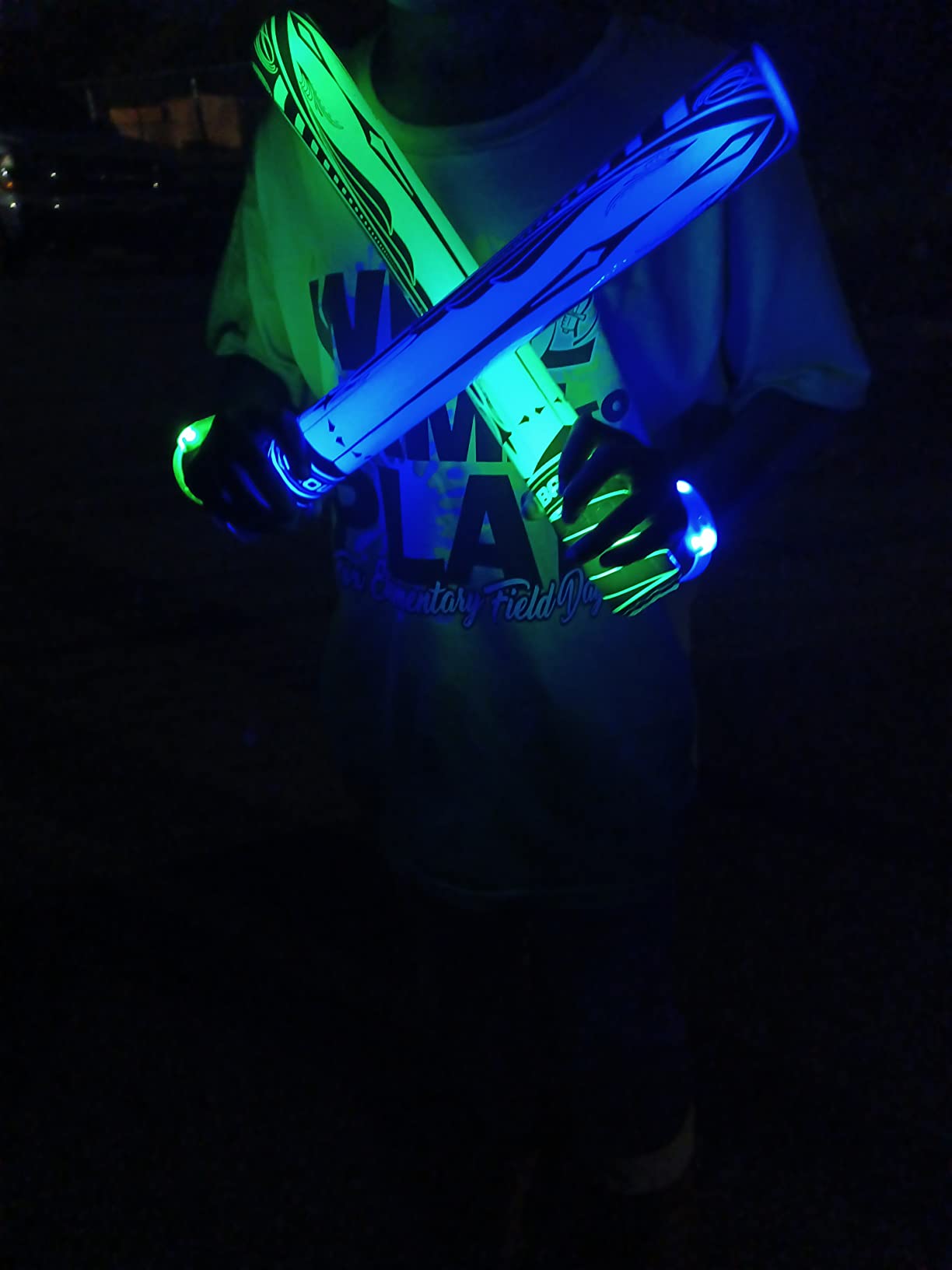 Glow Battle – A Light-Up Sword Game for Kids and Adults | 2-8 Players, Ages 8+ | Glow in the Dark Outdoor Games | Reunion & Party Game | Outside Toys for Tweens Thrilling & Memorable! customer photo 2