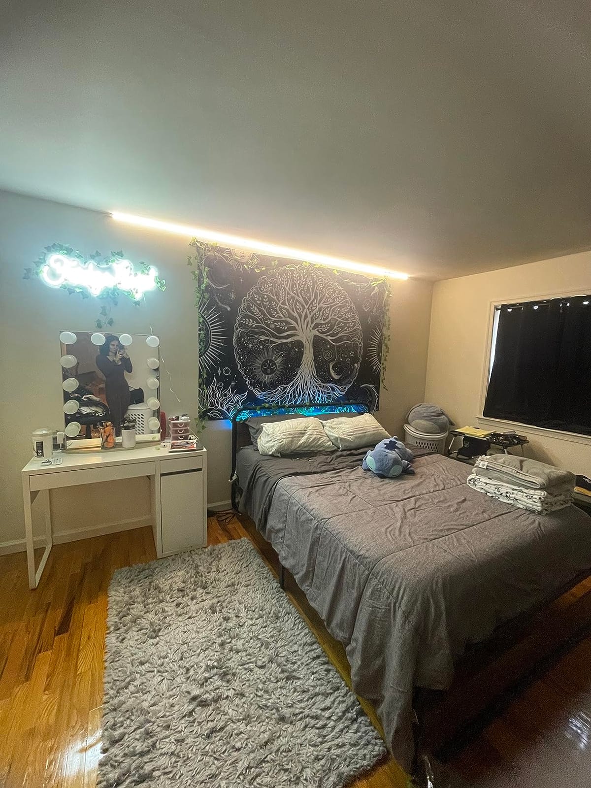FORATER Tree of Life Tapestry Wall Hanging Sun Moon Stars Tapestries Aesthetic Galaxy Wall Tapestry Nature Home Decoration for Living Room Bedroom(53 x 61 Inch, Black and Gold) customer photo 2