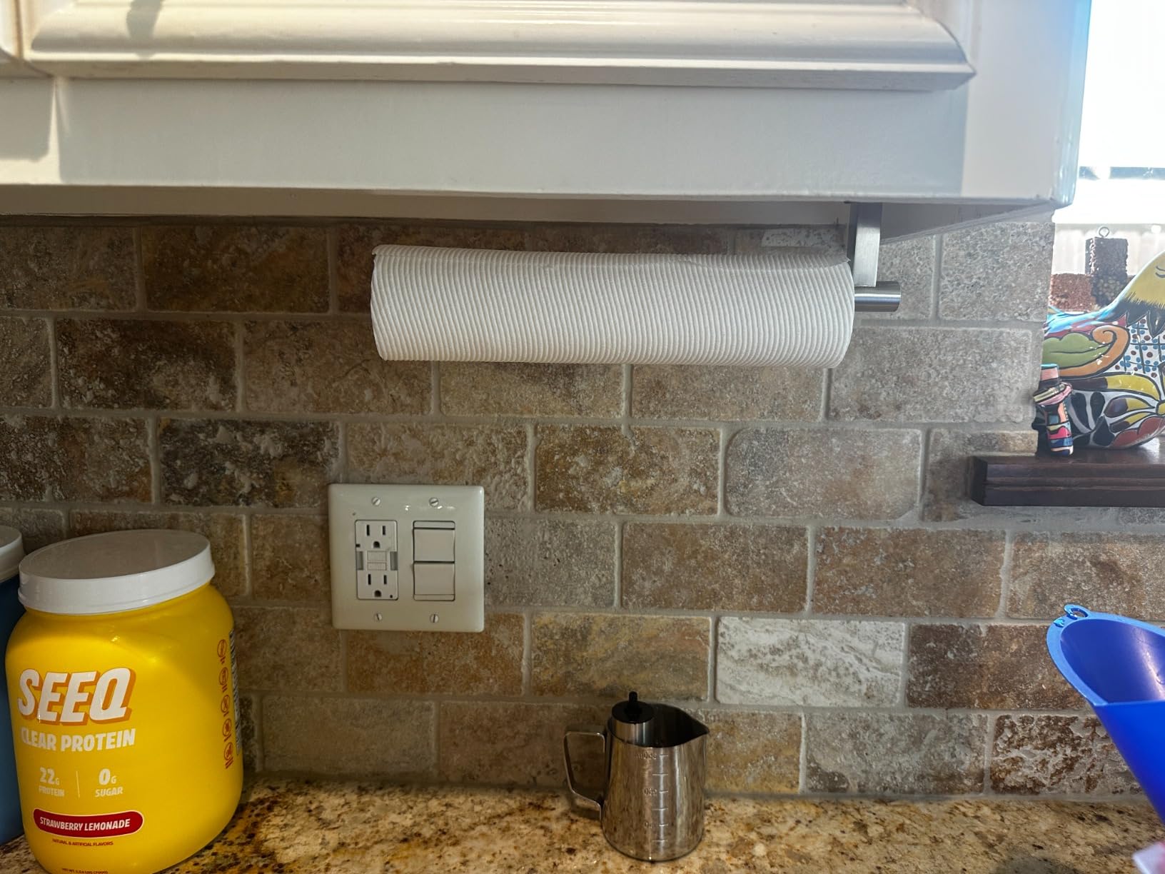 ASTOFLI Paper Towel Holder Under Cabinet No Drilling, Self Adhesive Paper Towel Holder Wall Mount for Kitchen Rack, Under Counter Napin Holder No Drill, 304 Stainless Steel Matte Black customer photo 1