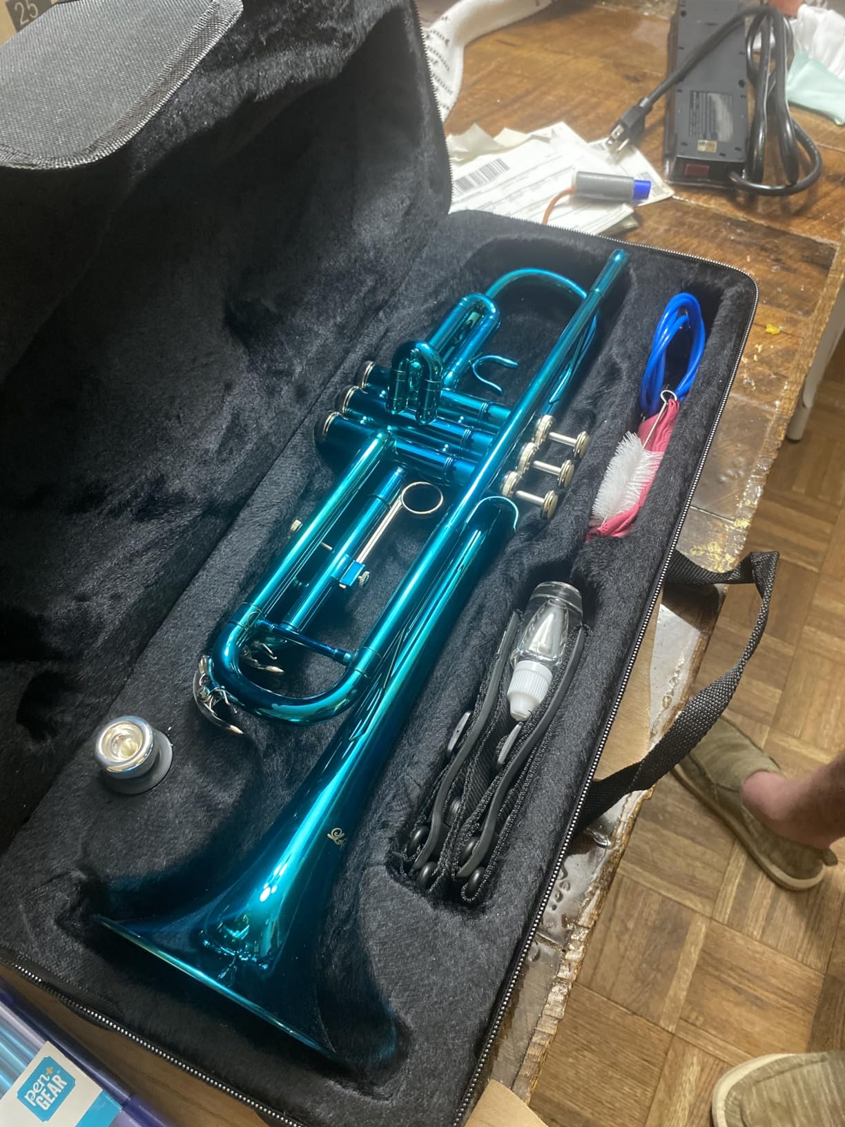 LeSage Bb Standard Trumpet Set for Beginner, Brass Student Trumpet Gold customer photo 1