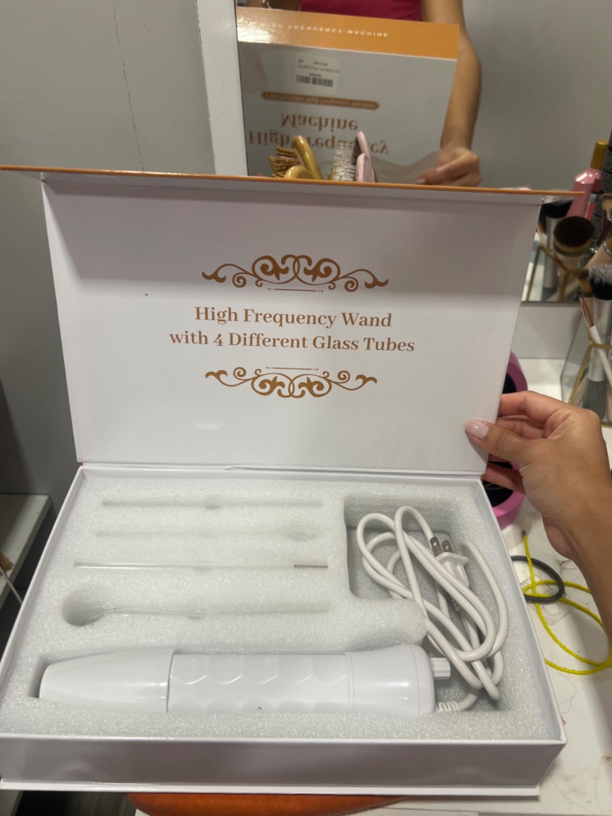 High Frequency Facial Wand - Uaike 4 in 1 Violet Portable Handheld customer photo 2