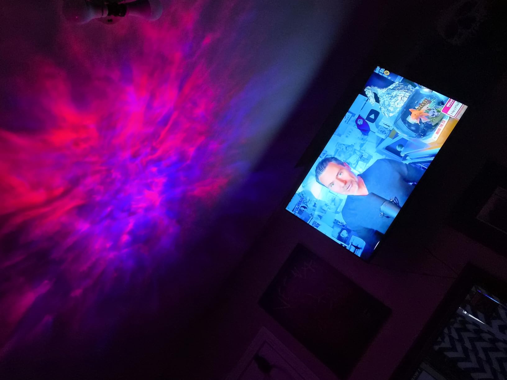 Kids Astronaut Star Projector Night Light - Galaxy Space Lamp with Remote, 8 Nebula Effects, Timer, 360° Rotating Head, Cool Room Decor, Birthday Christmas Gift for Children Teens customer photo 1