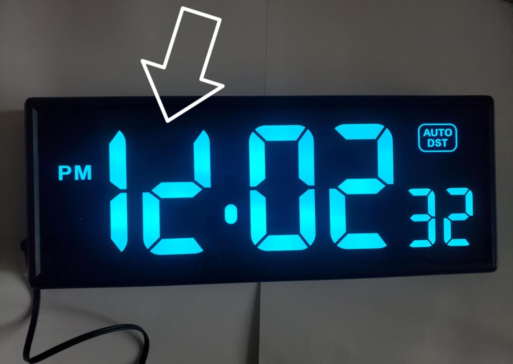 Soobest LED Digital Wall Clock with Seconds customer photo 2