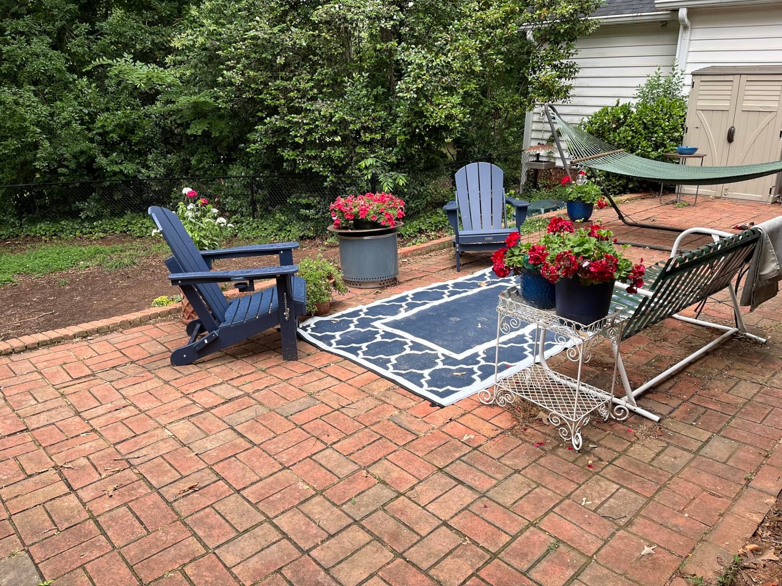 MUCHENGHY Folding Adirondack Chairs Patio Chairs Outdoor Adirondack Chair Weather Resistant Chair for Patio, Outside, Deck, Backyard, Fire Pit Chair, Campfire Chairs (Black) customer photo 2
