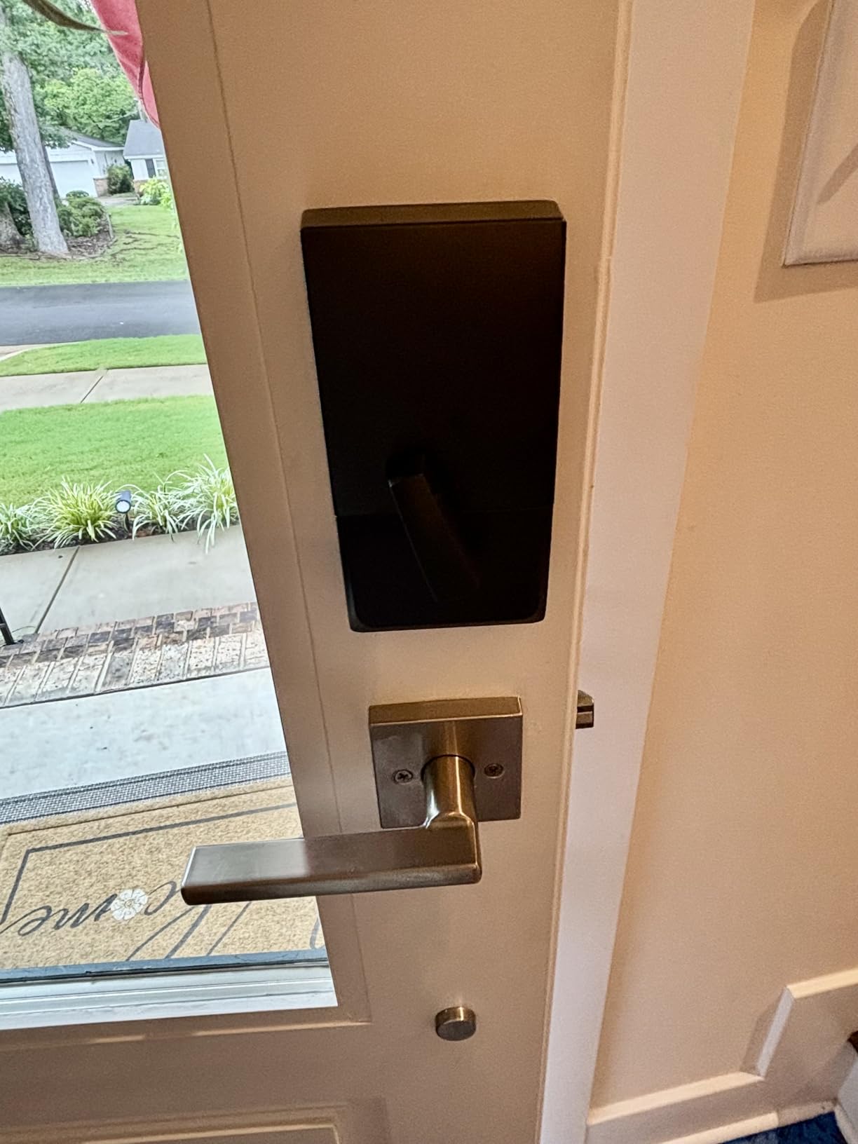 Schlage Encode Plus Smart WiFi Deadbolt Lock, Tap to Unlock, Matte Black customer photo 1