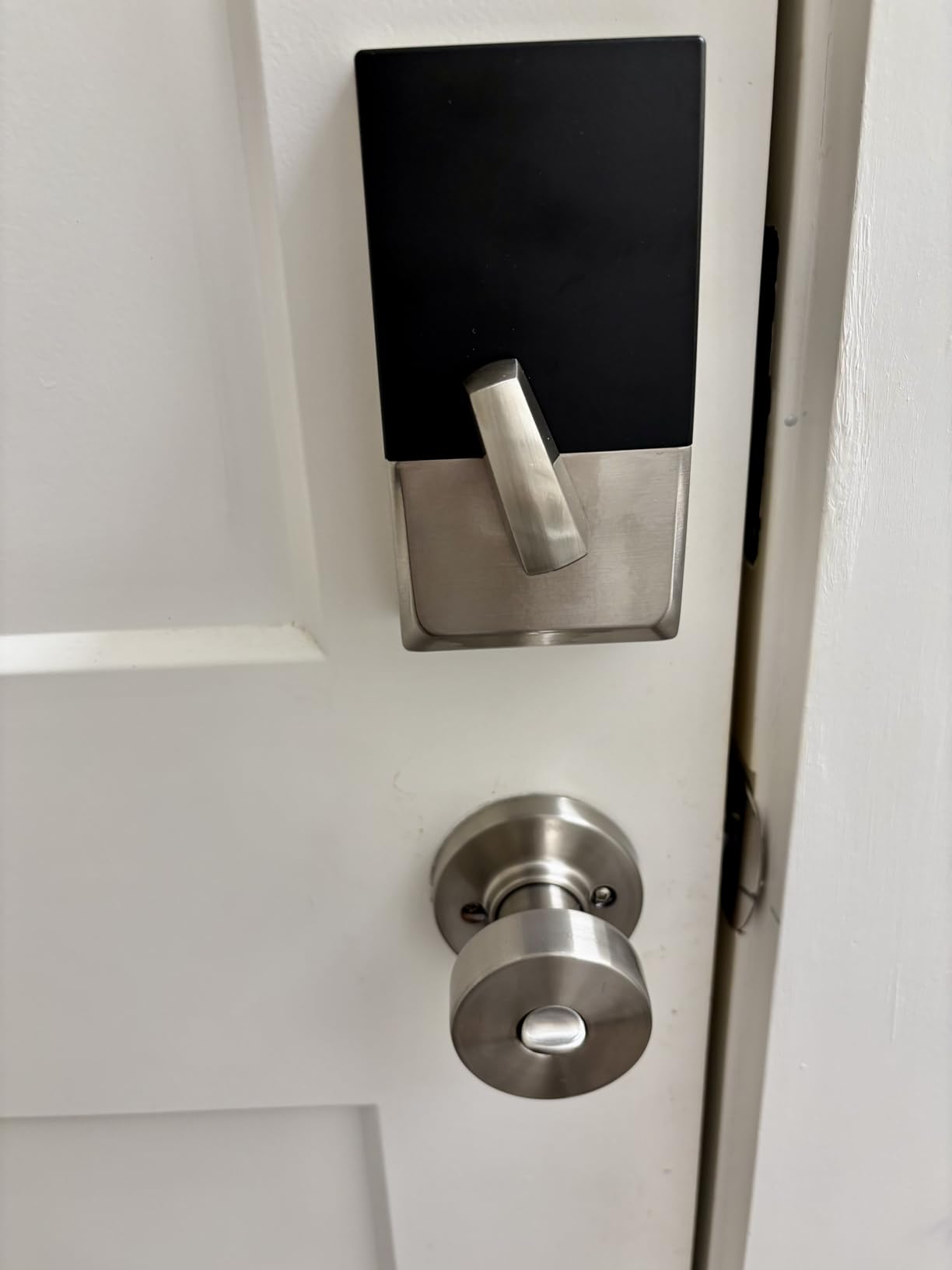 Schlage Encode Plus Smart WiFi Deadbolt Lock, Tap to Unlock, Matte Black customer photo 2