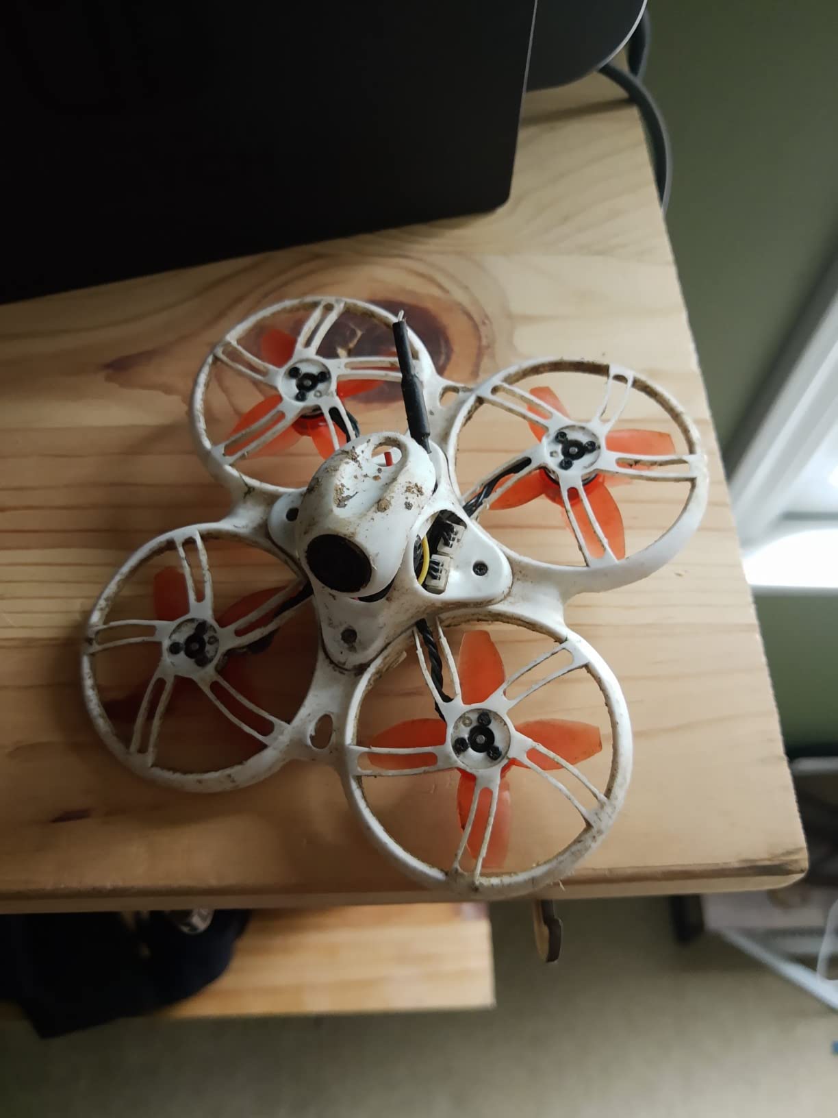 Tinyhawk 3 RTF Kit 1s FRSKY FPV Drone for Beginners with Controller and 5.6G Goggles Quadcopter Ready to Fly Kit customer photo 2