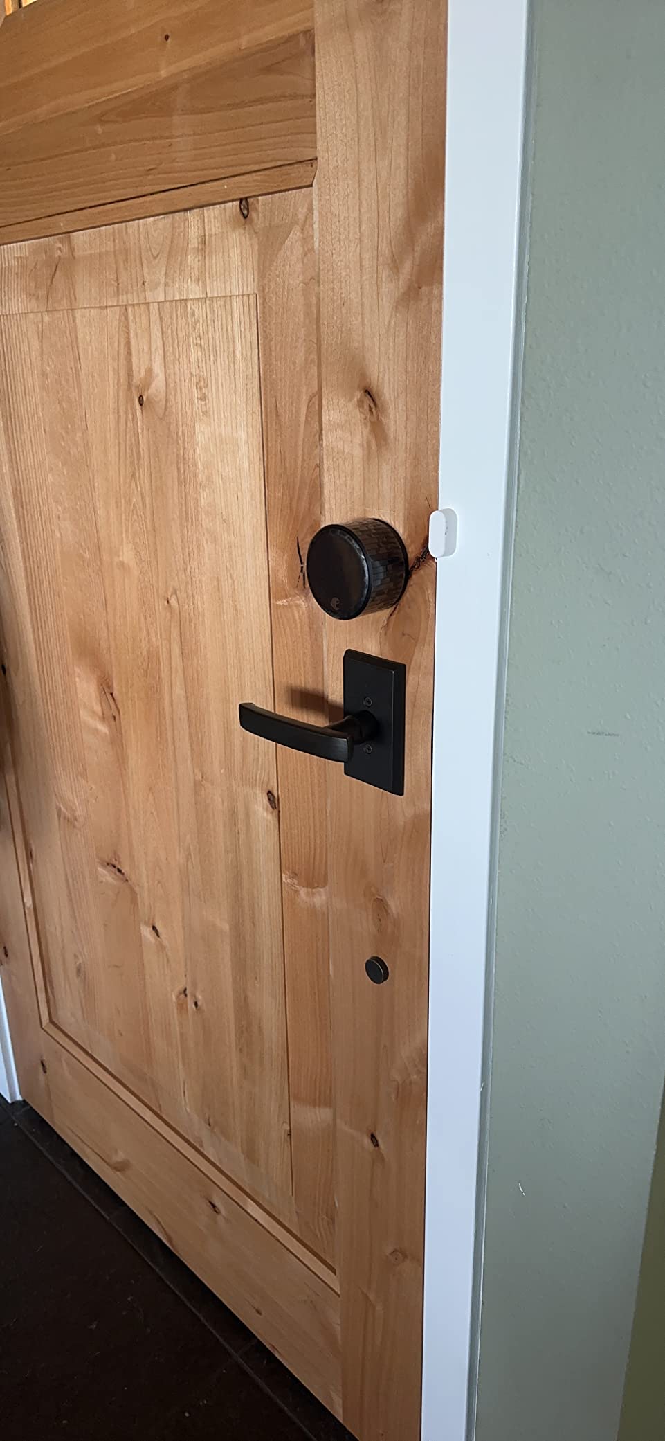 August Home Matte Black Wi-Fi Smart Lock and Smart Keypad, Keyless Door Lock for Front Entry Door, Great for Guests and Vacation Rentals customer photo 1