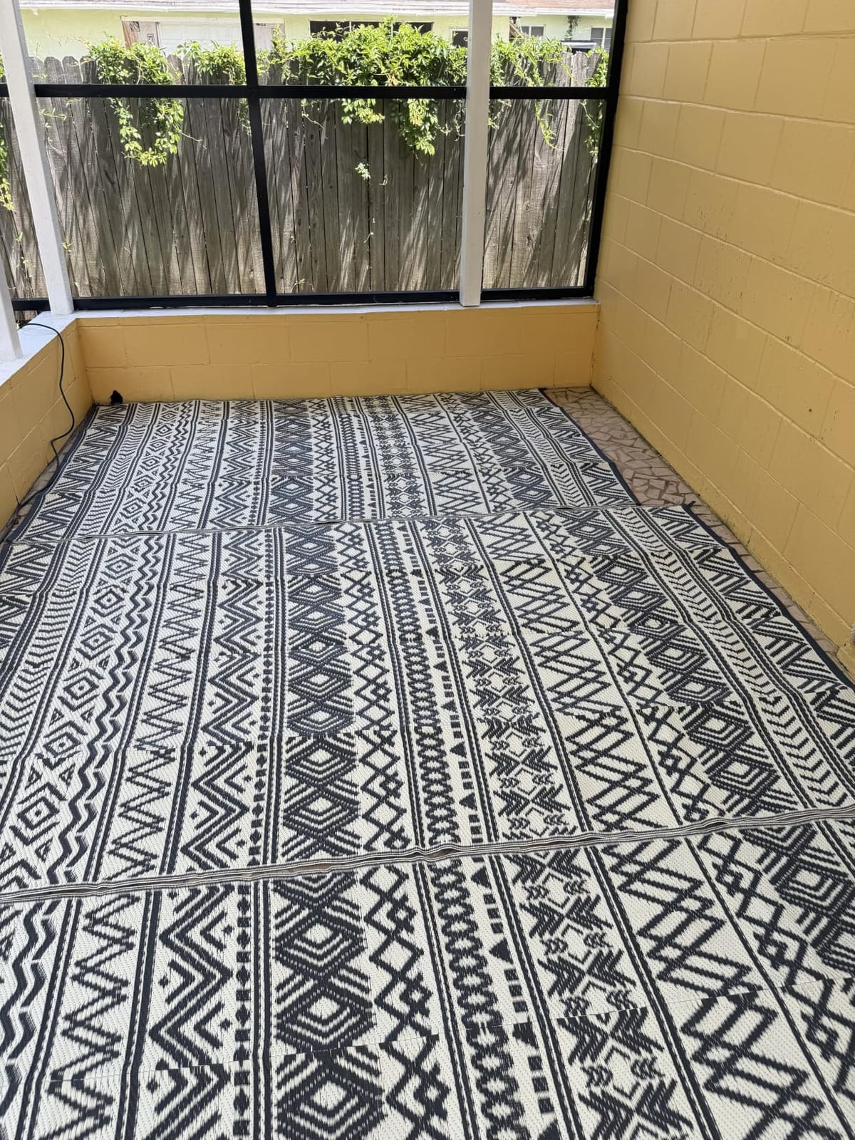 MontVoo Outdoor Rug Carpet Waterproof 5x8 Outdoor Patio Rug Mat Reverisble Plastic Straw Outdoor Rug for RV Camping Picnic Beach Balcony Boho Grey customer photo 2