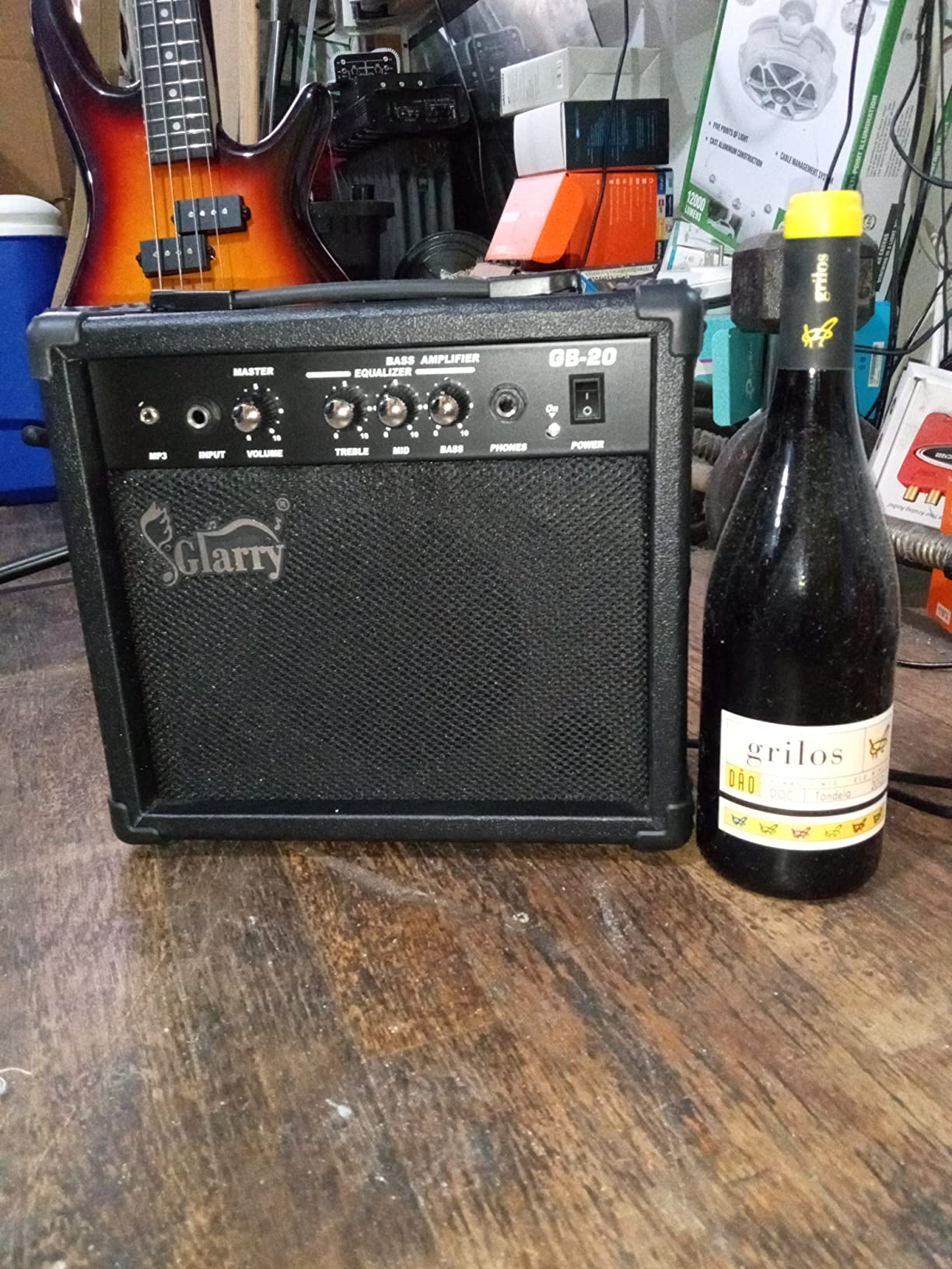GLARRY Electric Bass Combo Amp, Portable Amp with Headphone MP3 Input, 20W Practice Bass Guitar Amplifier Speaker Accessories with Bass, Volume, Treble, and Middle Controls customer photo 2